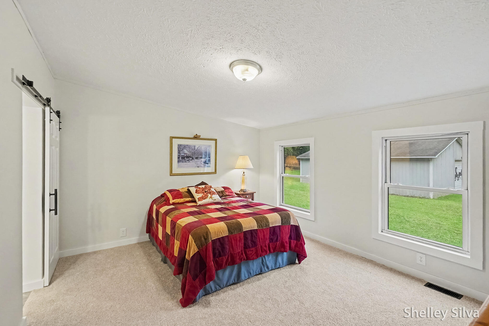 6537 E Glen Lane Property Photo 9