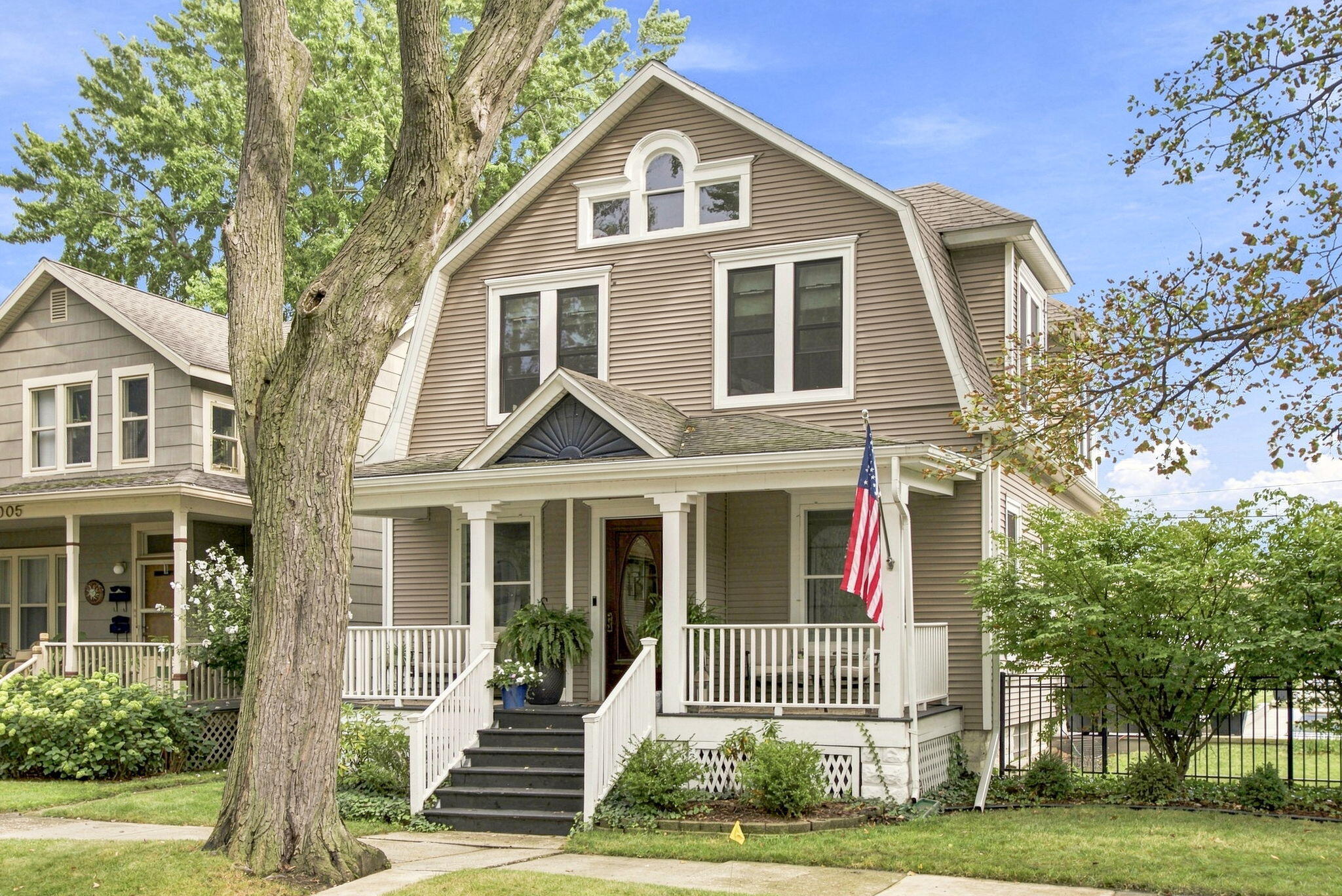 1007 State Street Property Photo 1