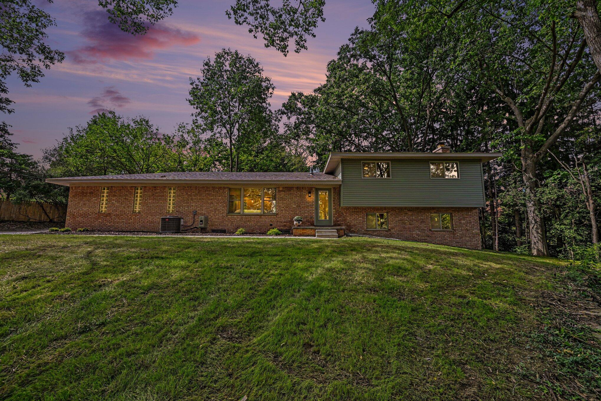 6970 Munger Road Property Photo 1