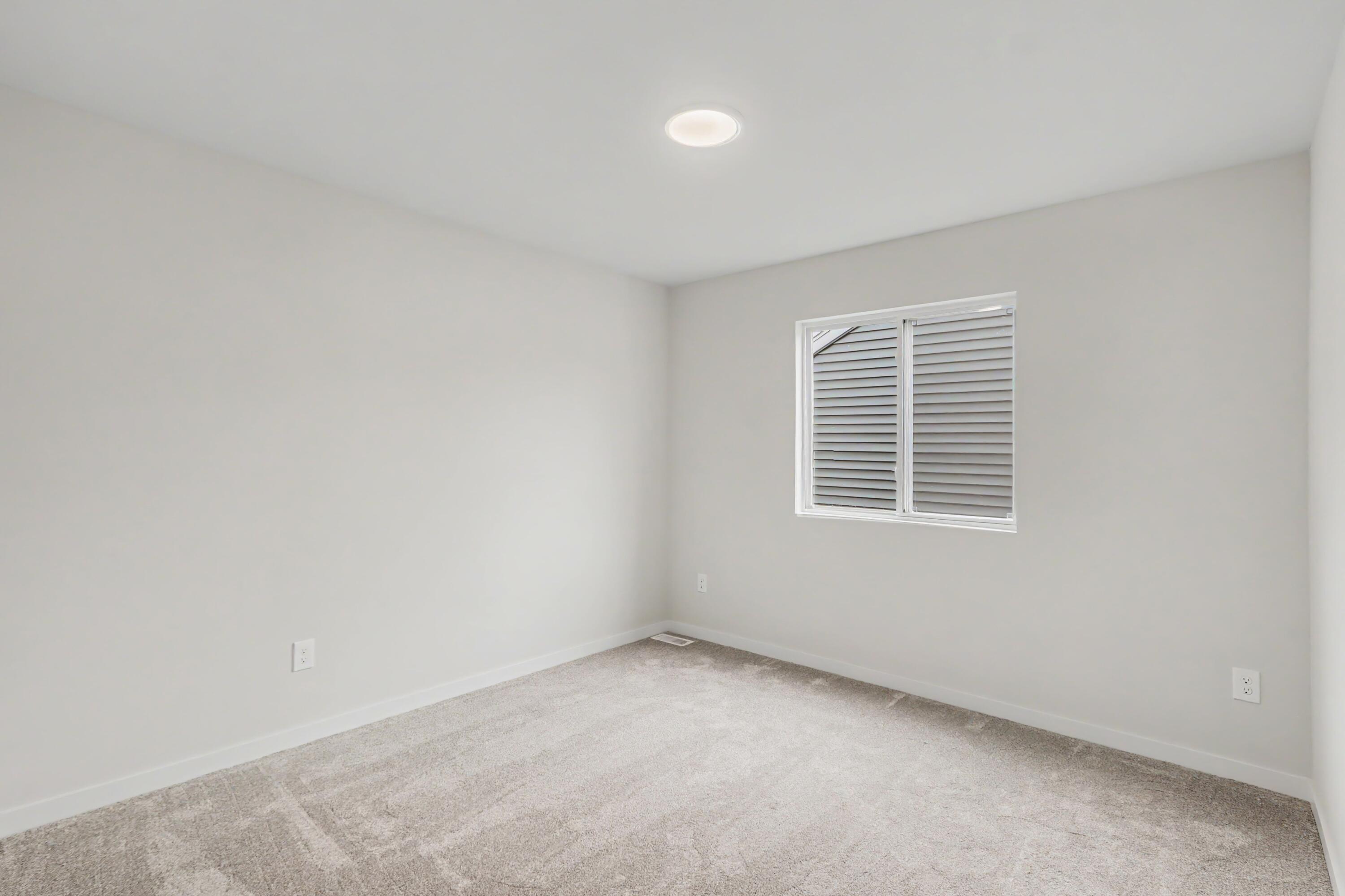 344 N Sherman Street Property Photo 13