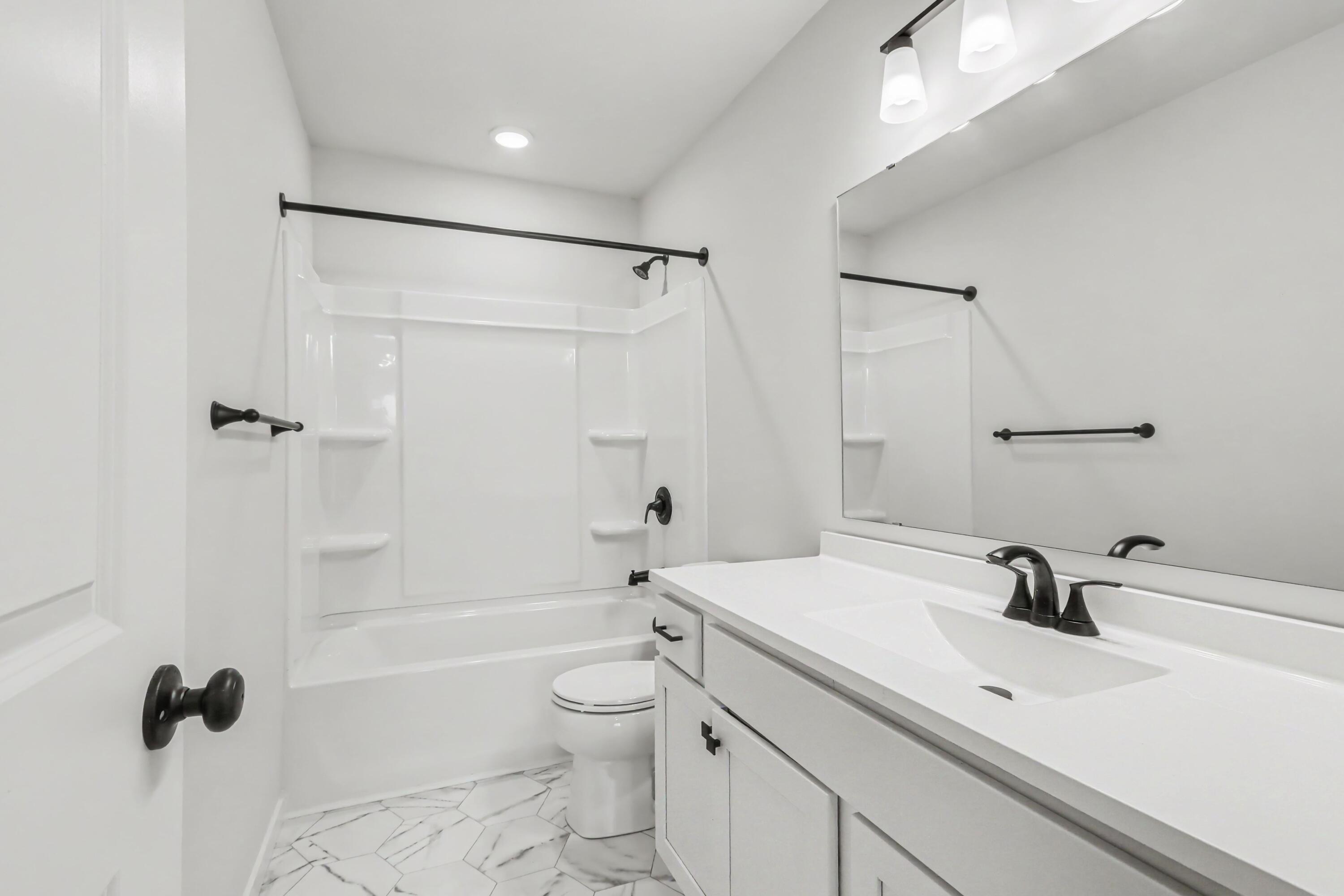 344 N Sherman Street Property Photo 16
