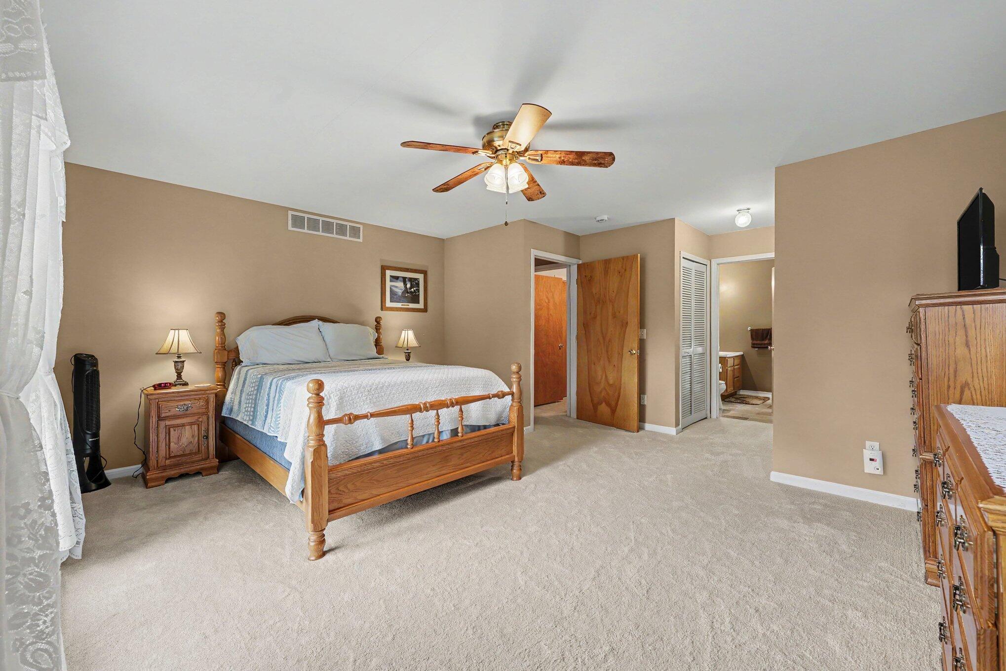 12103 N Territorial Road Property Photo 14