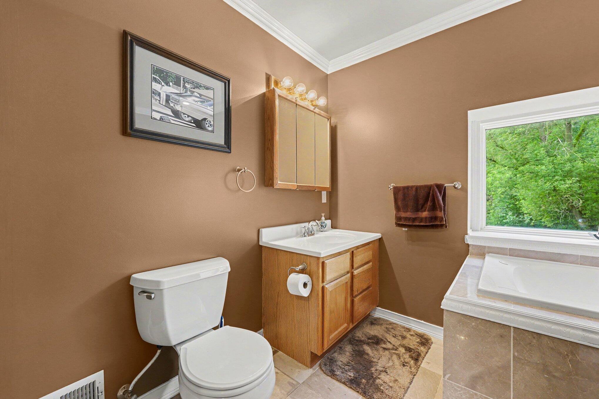 12103 N Territorial Road Property Photo 17
