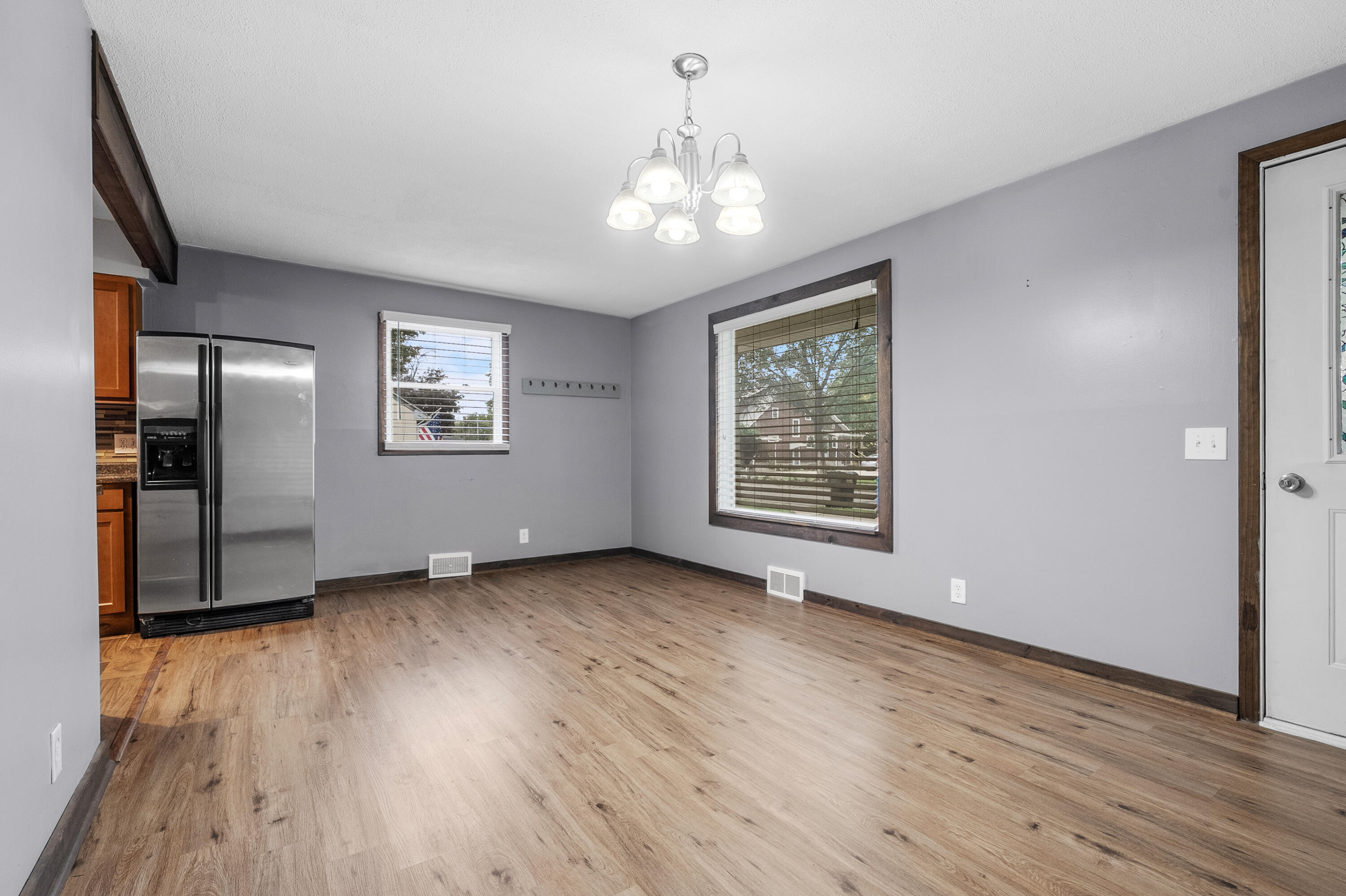 144 Floral Avenue Property Photo 3
