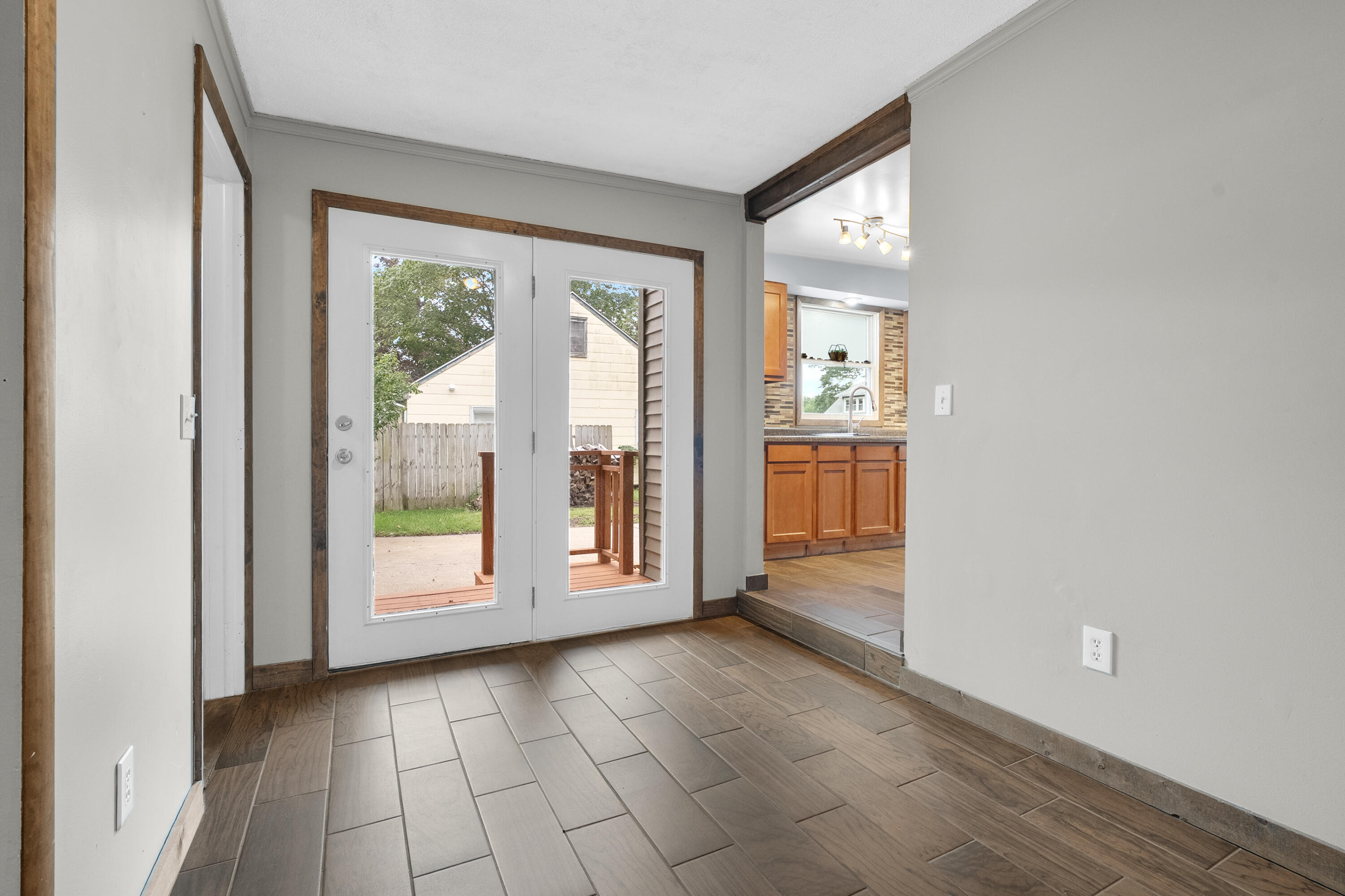 144 Floral Avenue Property Photo 10