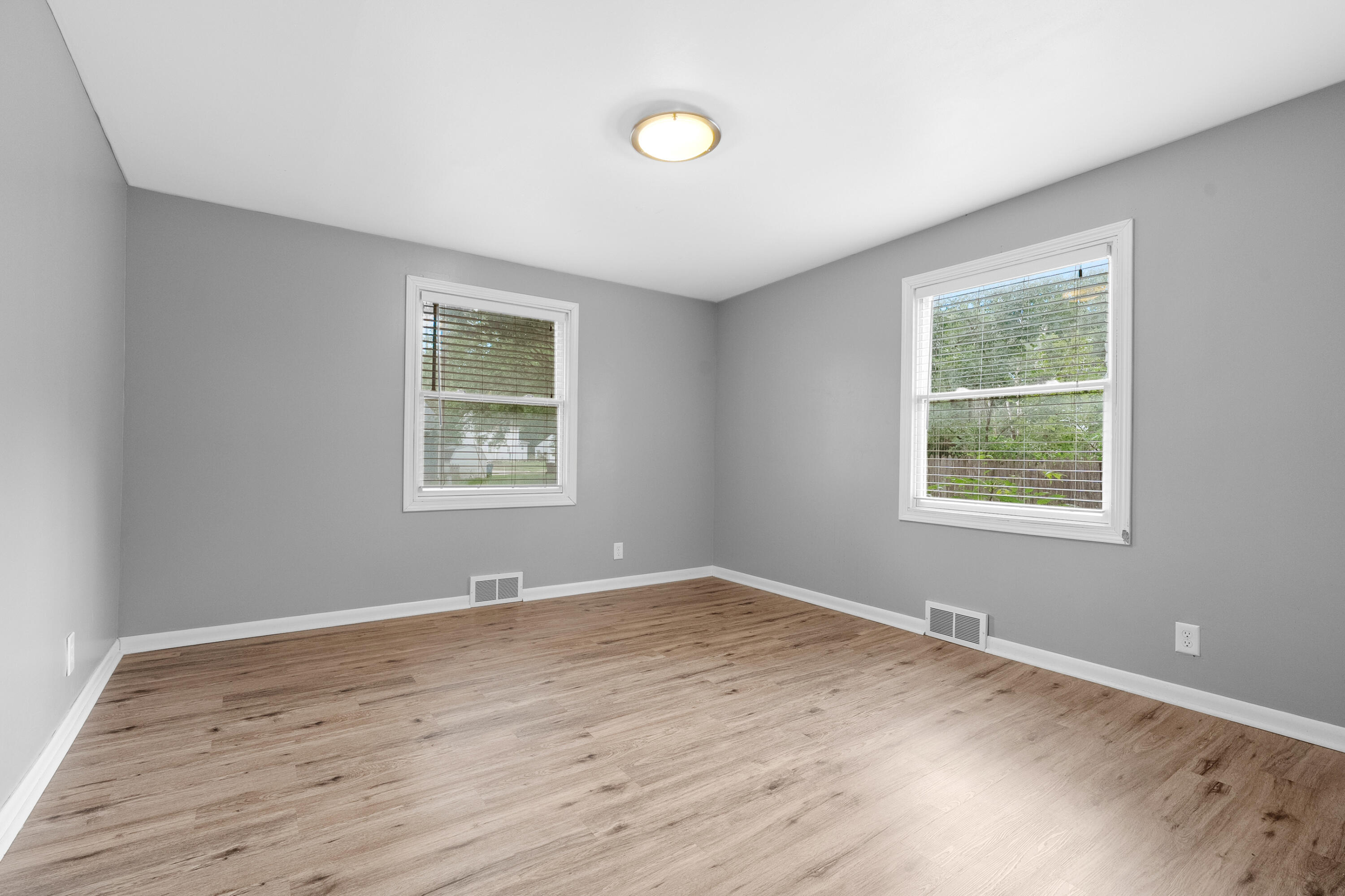 144 Floral Avenue Property Photo 18