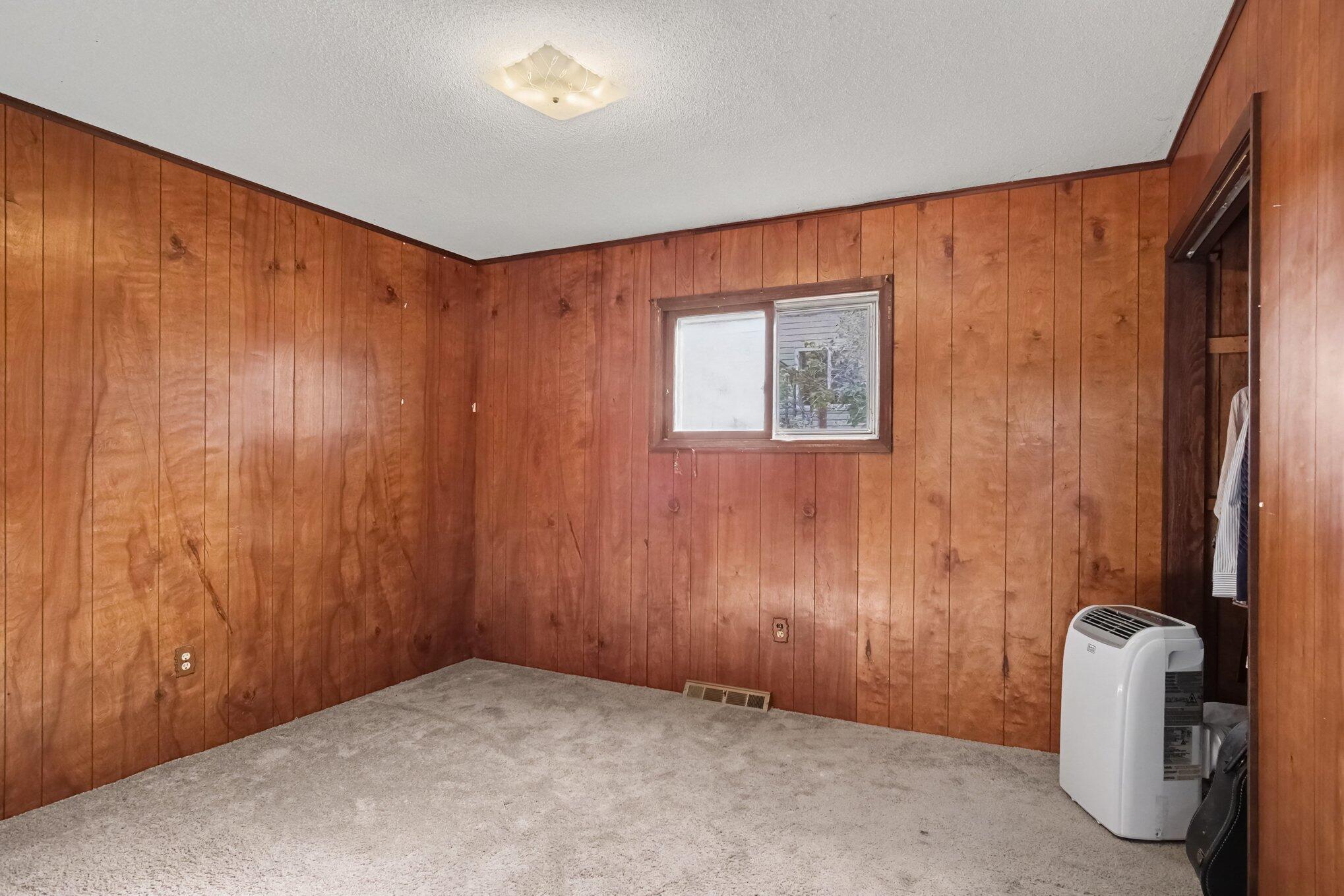 2273 Schimperle Drive Ne Property Photo 16