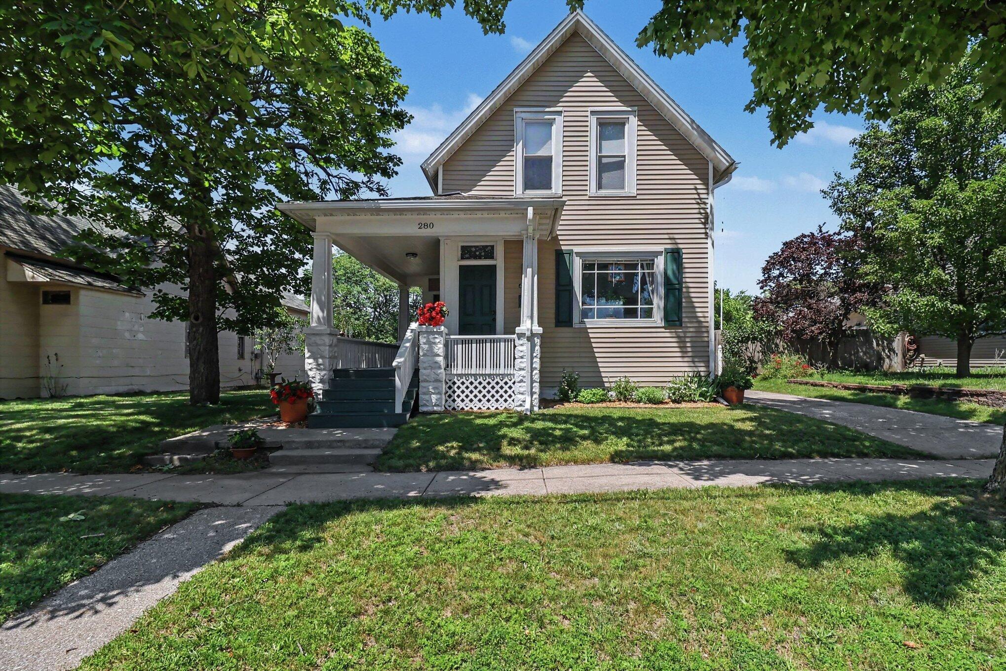 280 7th Street Property Photo 1
