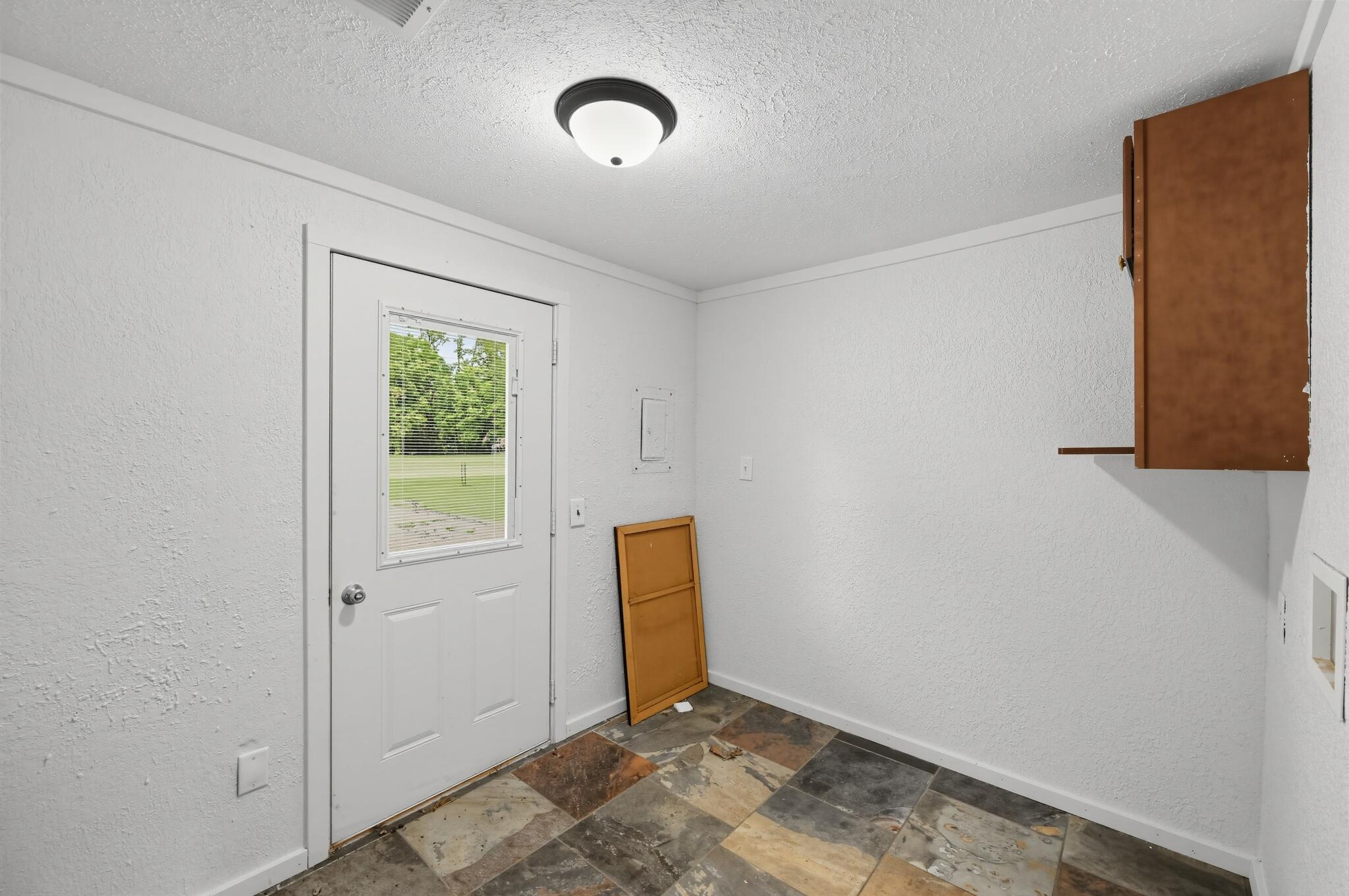 58730 Ash Road Property Photo 5