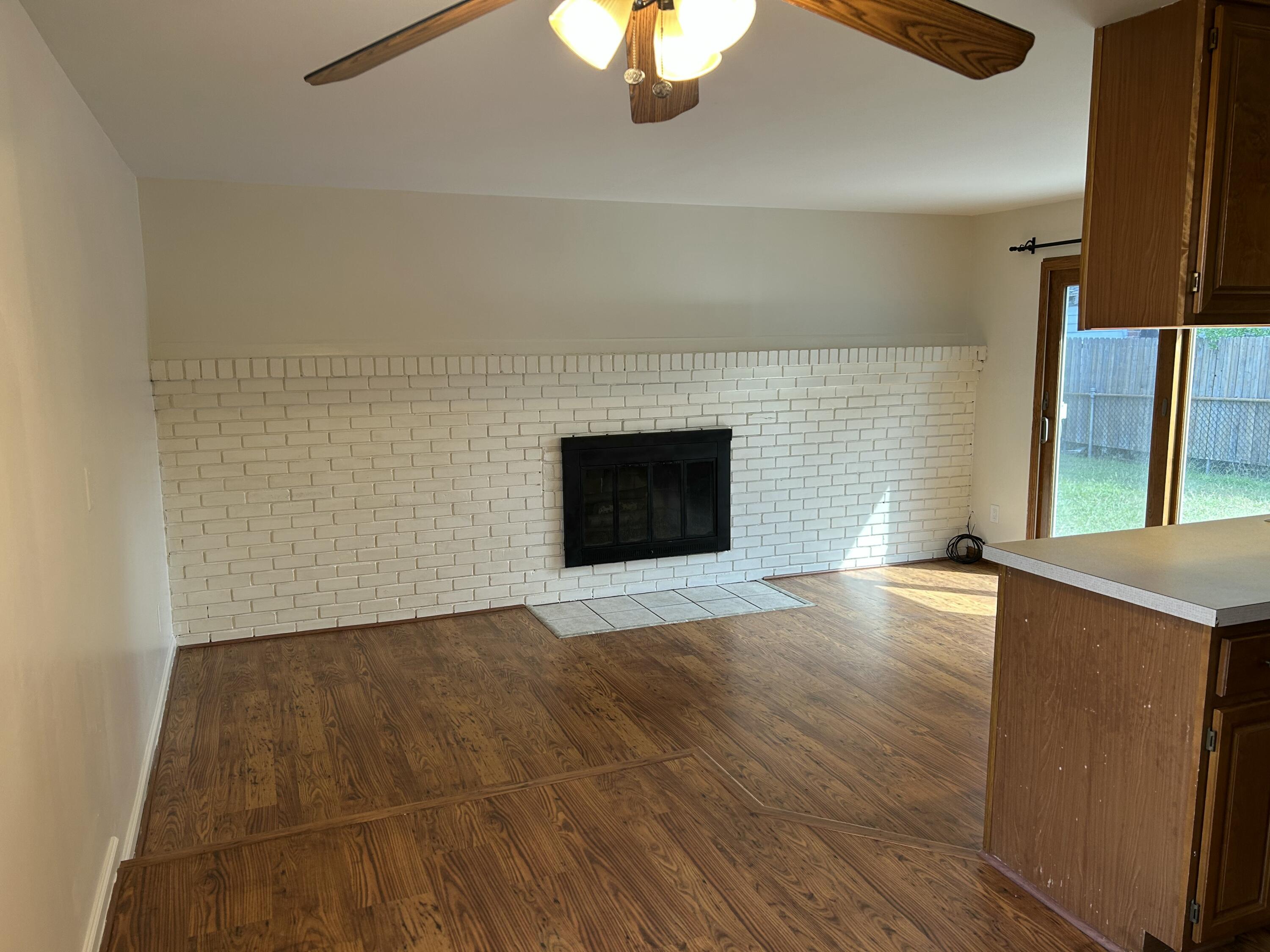 38040 Castle Drive Property Photo 8