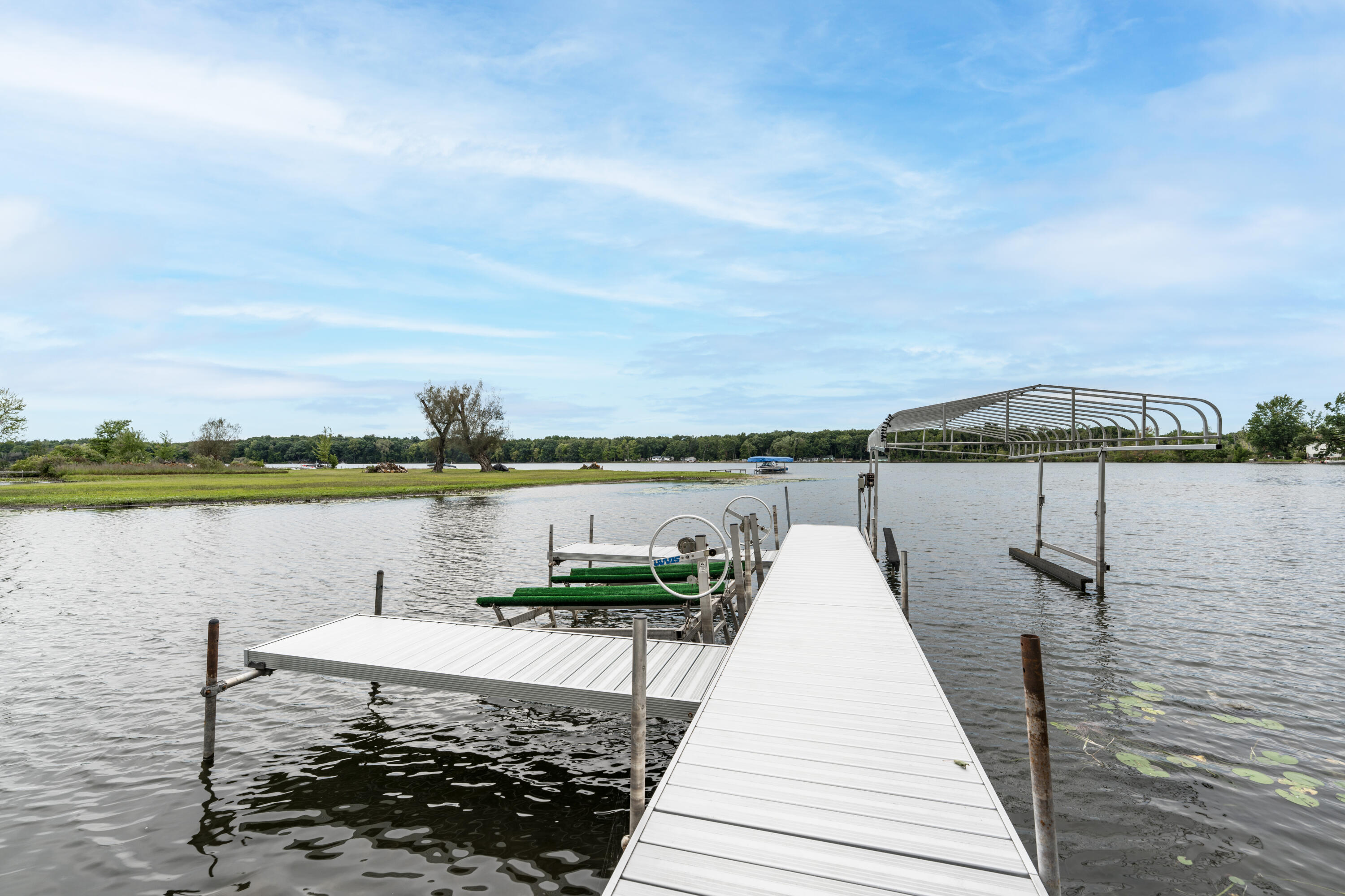 10226 Tomkinson Drive Property Photo 25