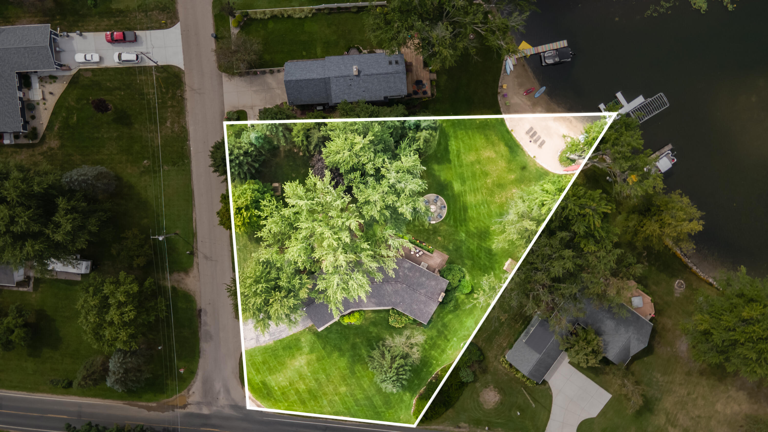 10226 Tomkinson Drive Property Photo 28