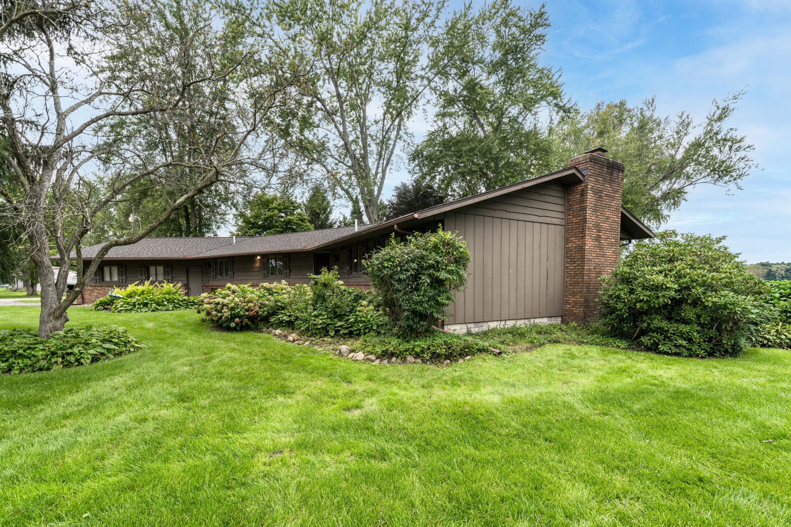 10226 Tomkinson Drive Property Photo 33