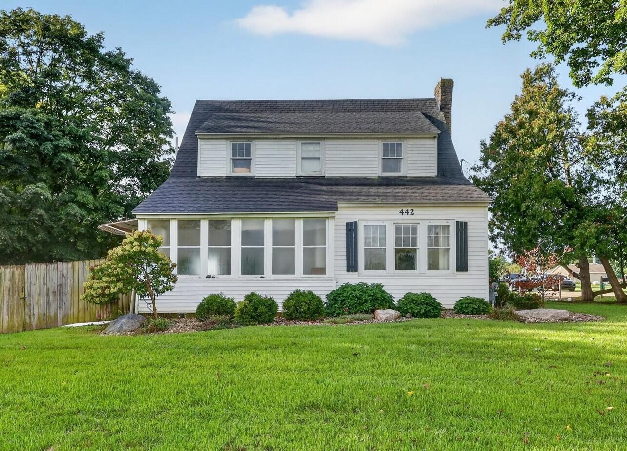 442 Riverview Drive Property Photo 1