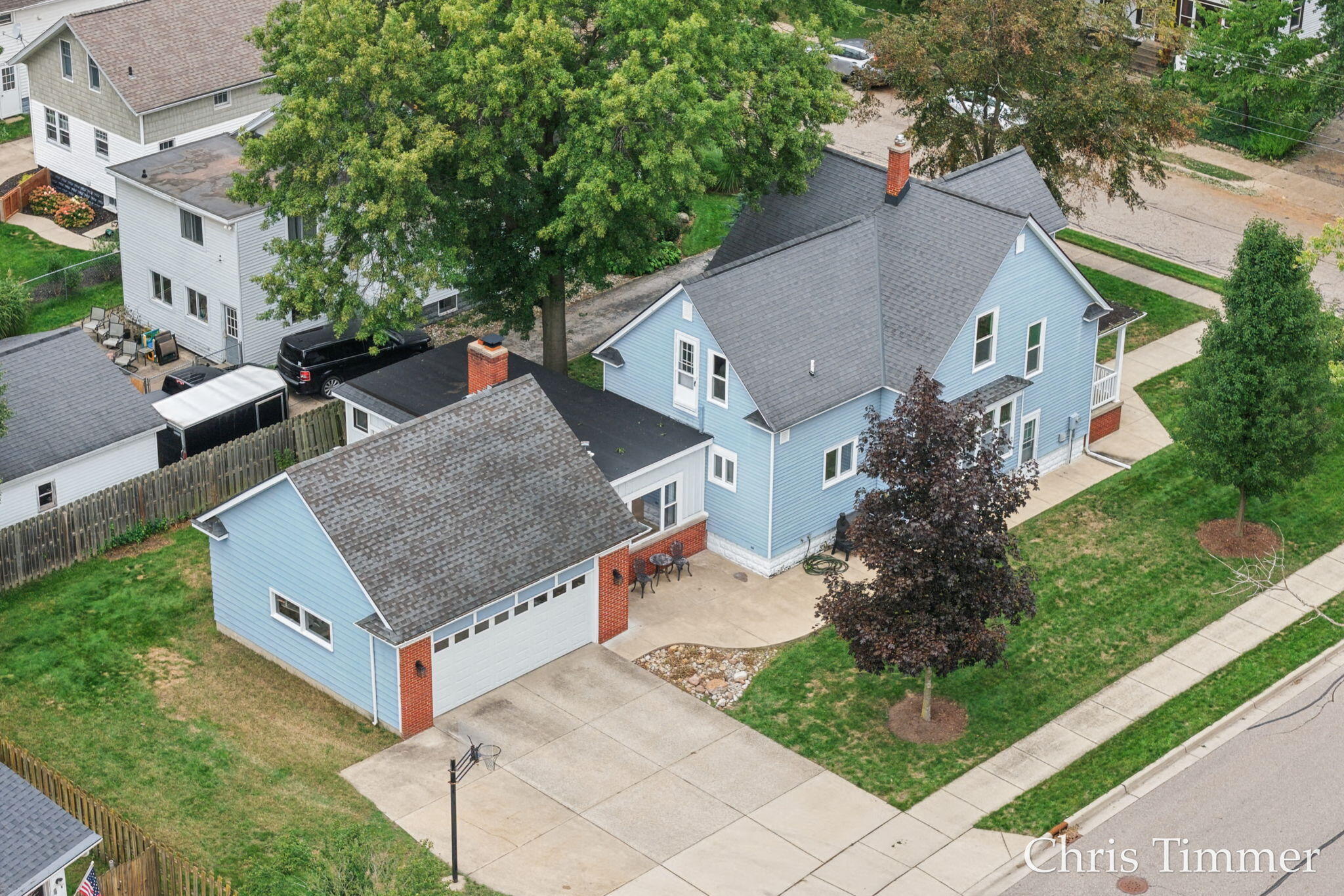 522 E Lincoln Avenue Property Photo 4