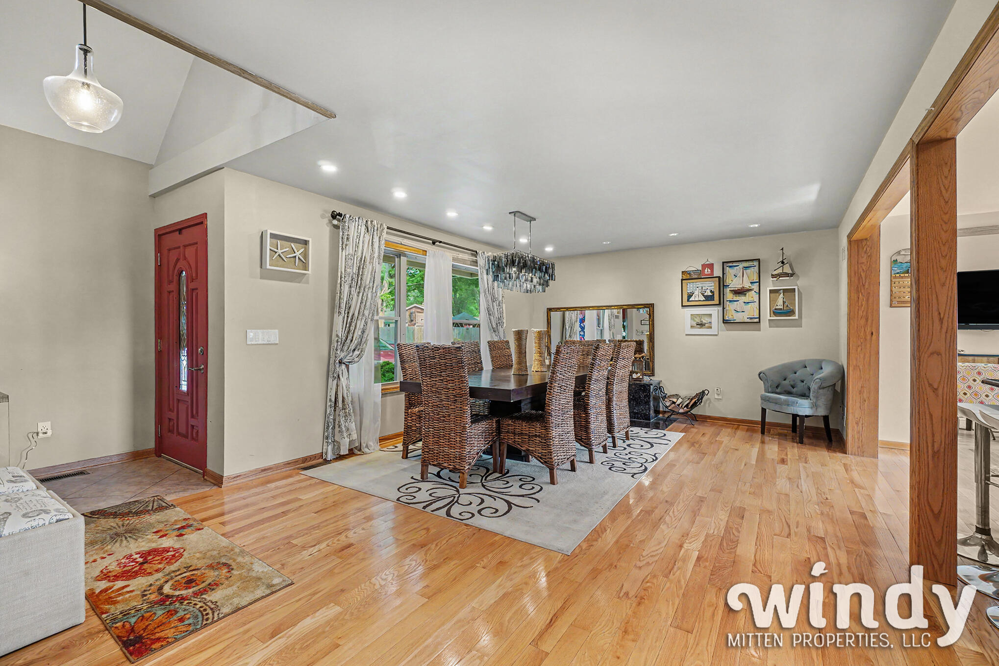 4971 Shoreview Drive Property Photo 18
