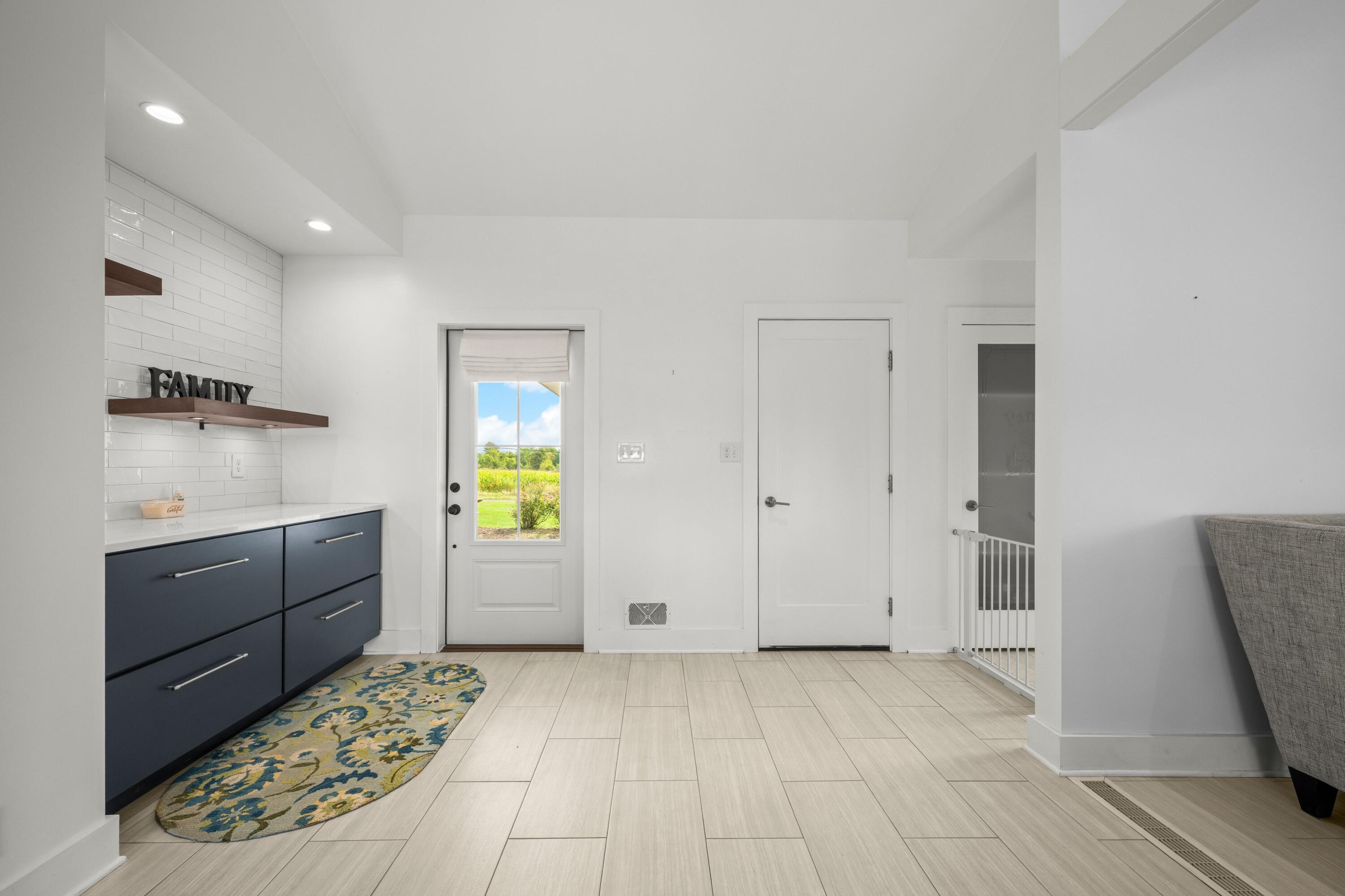 48648 68th Street Property Photo 12