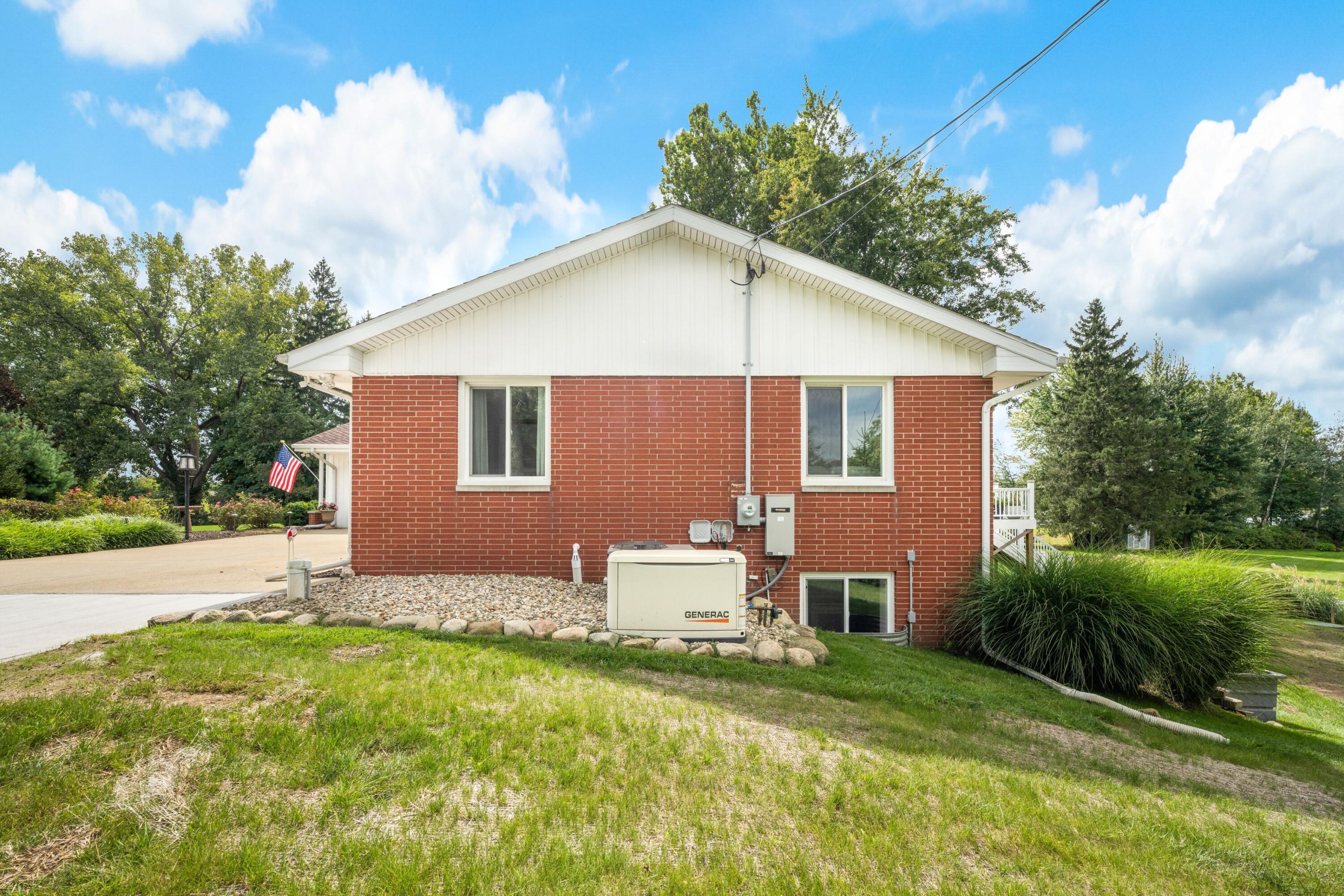 48648 68th Street Property Photo 58