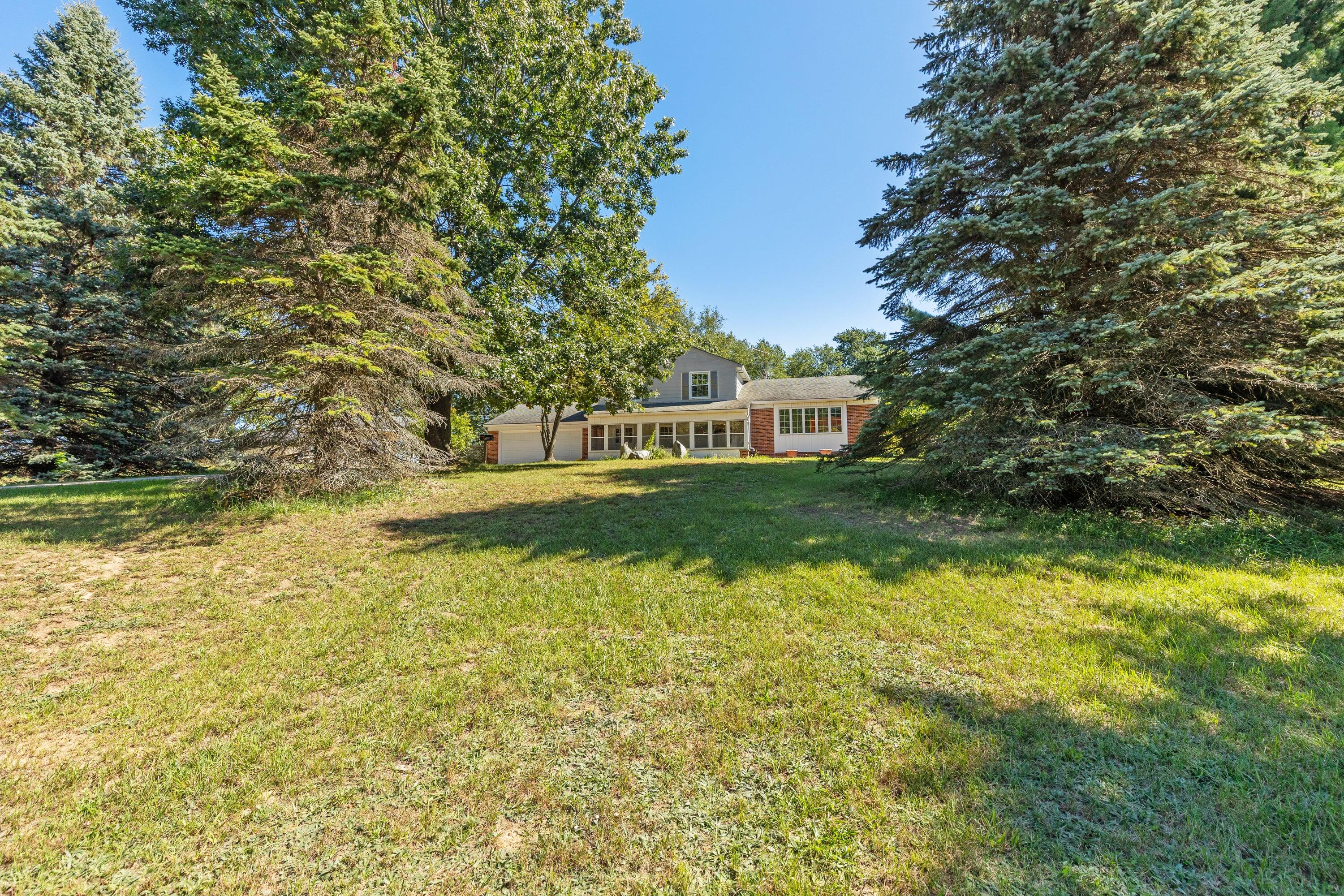 8580 Young Avenue Ne Property Photo 33
