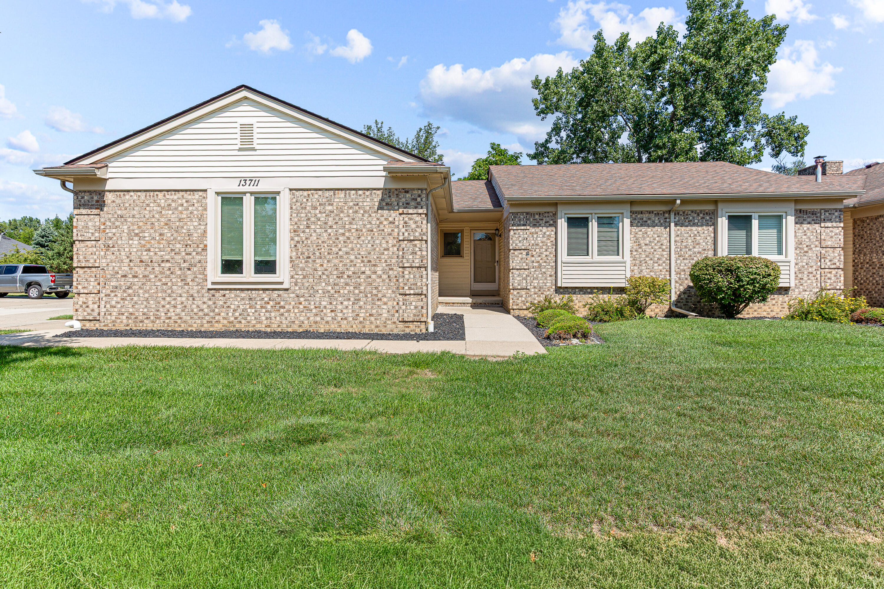 13711 Maple Grove Avenue 35 Property Photo 1