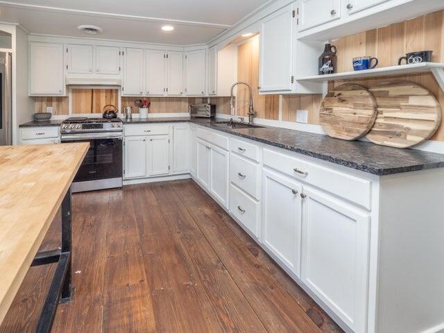 202 2nd Avenue Property Photo 7