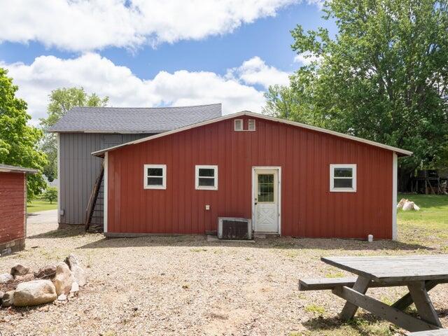 202 2nd Avenue Property Photo 20