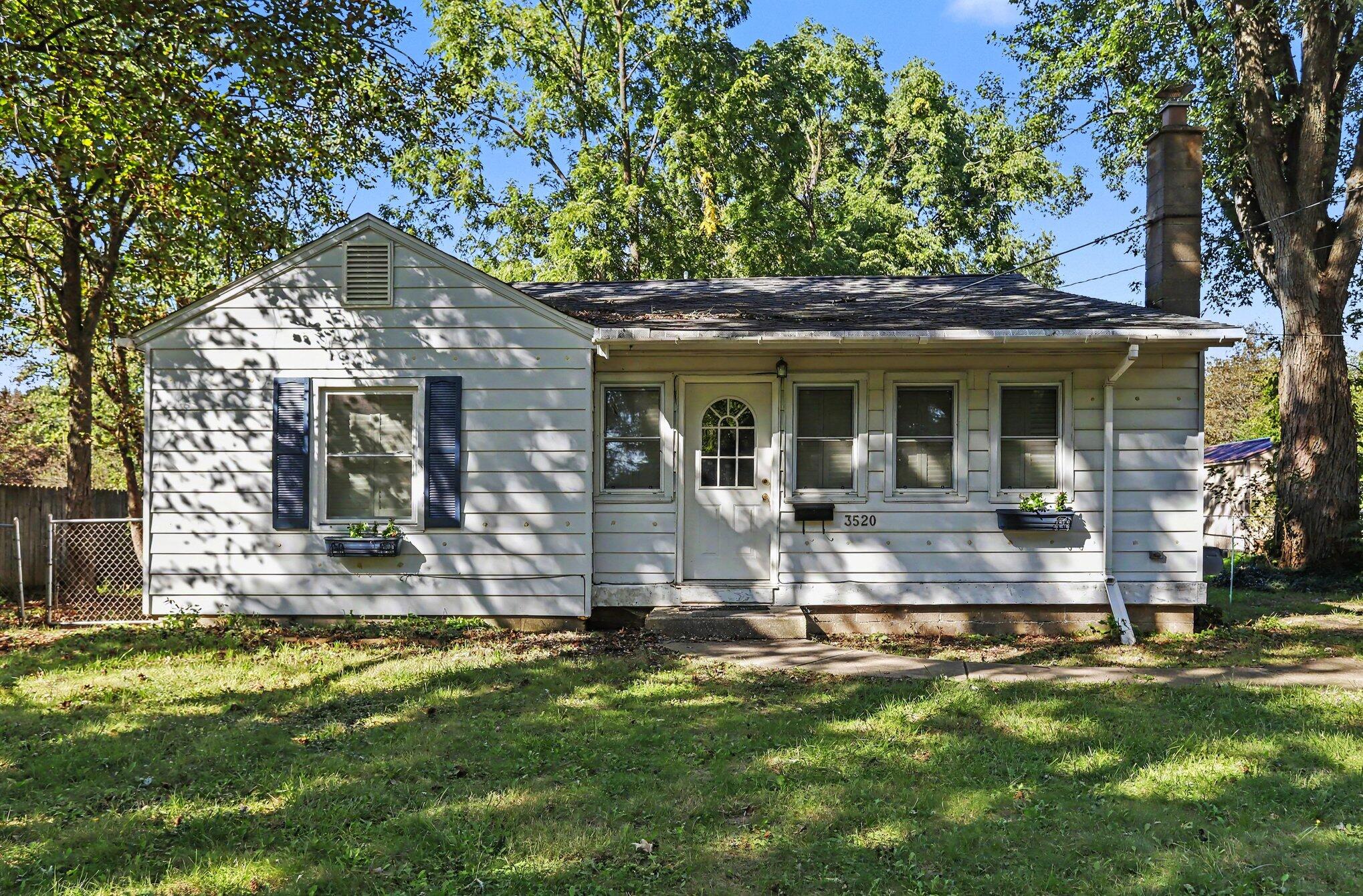 3520 Huron Avenue Property Photo 1