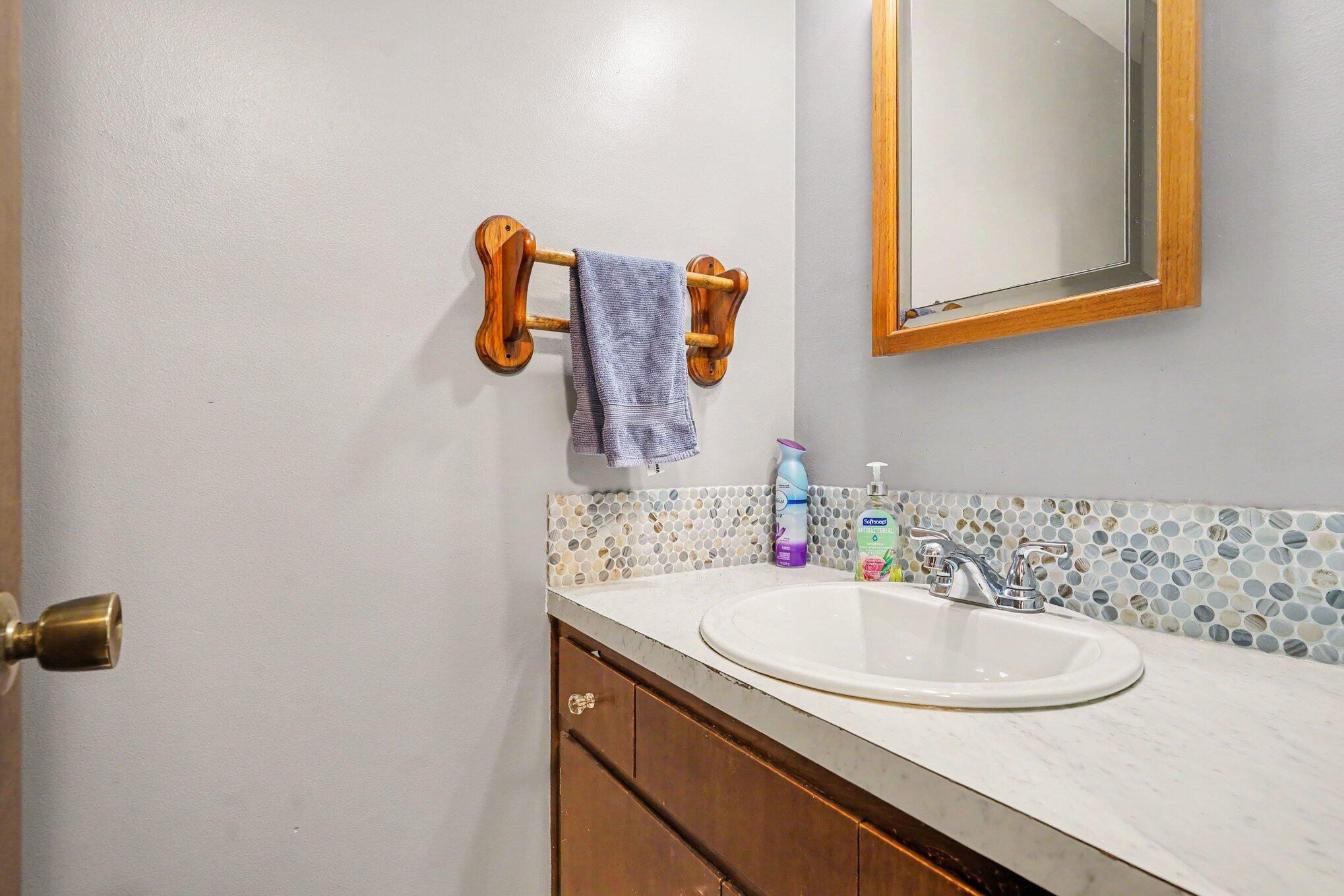 16261 Gierman Drive Property Photo 12