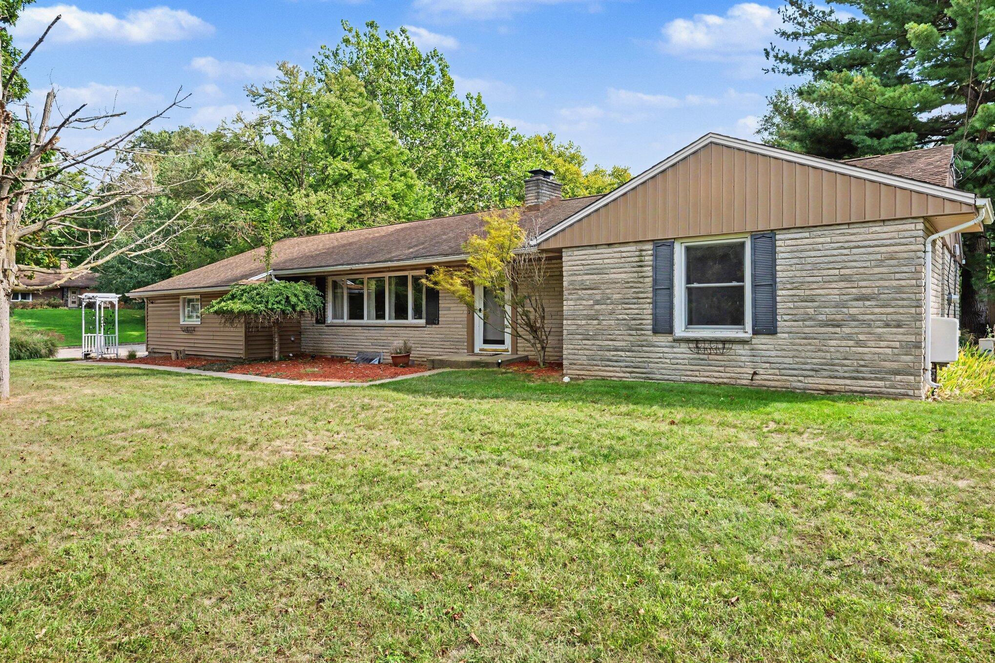 2805 Winchell Avenue Property Photo 1