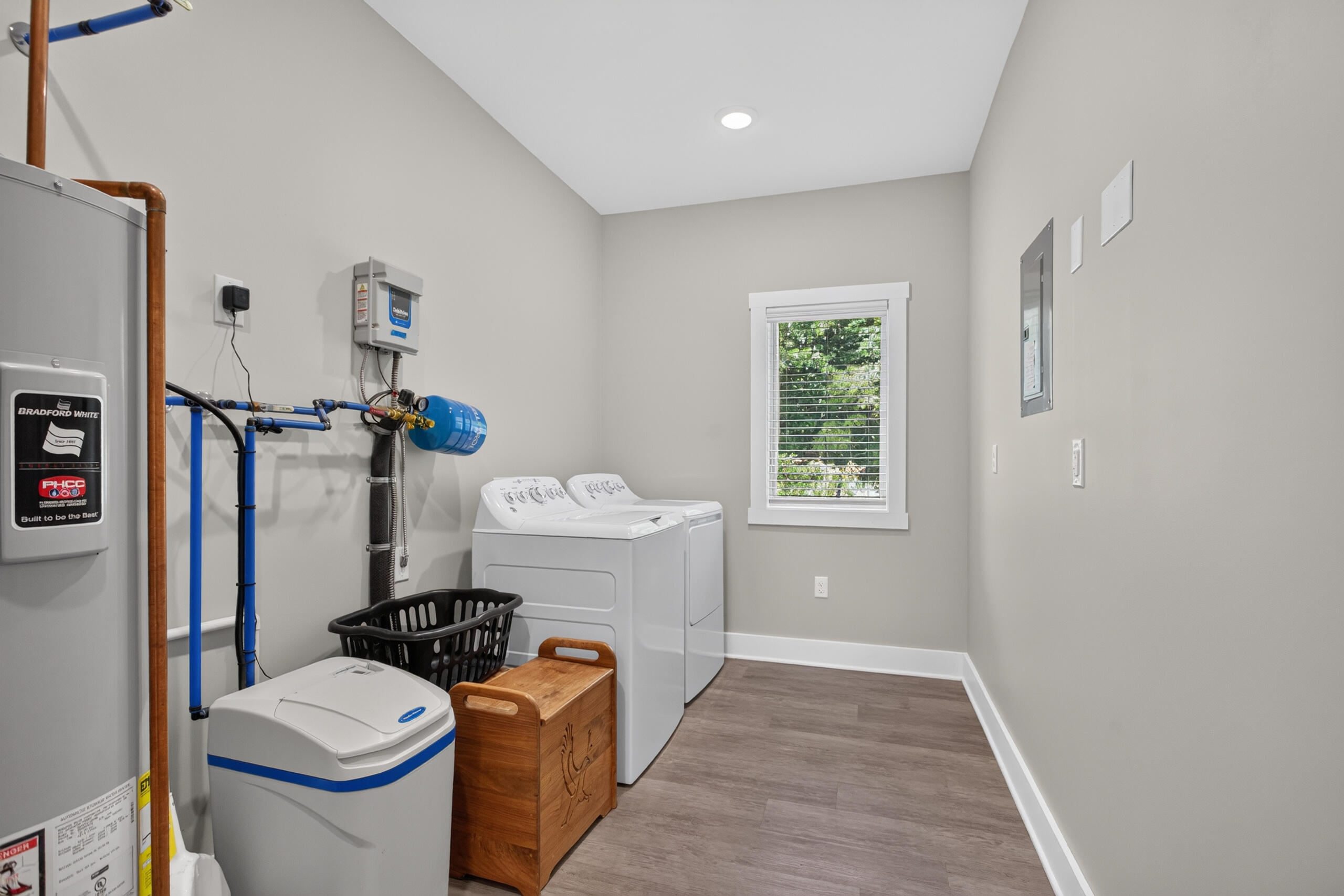 10218 Shady Oak Shores Property Photo 18