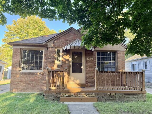 2240 Avon Street Property Photo 1