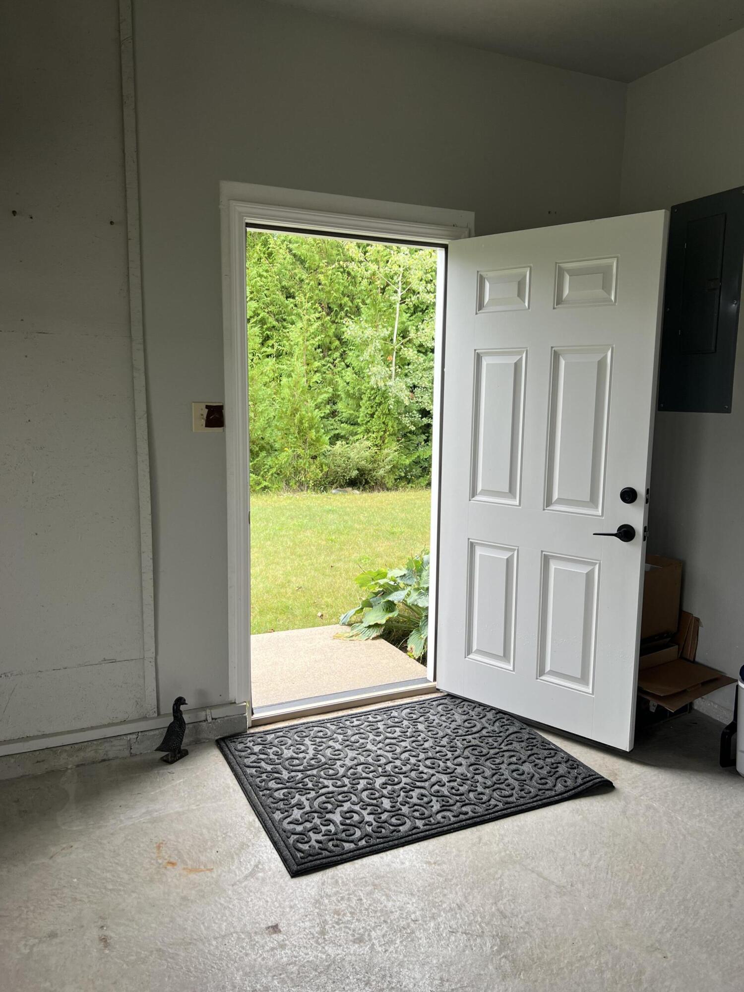 6994 Black Bass Bay Road Property Photo 14