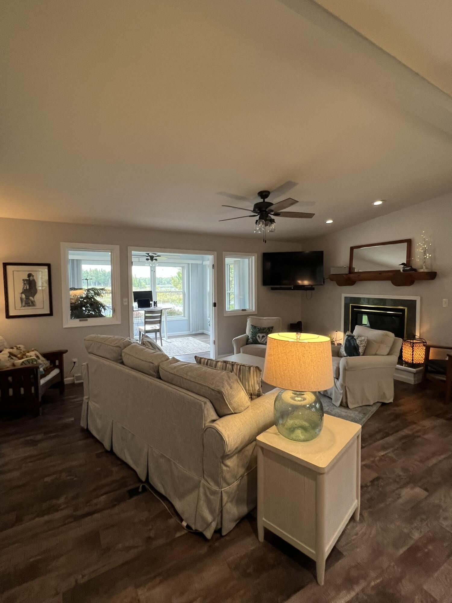 6994 Black Bass Bay Road Property Photo 22