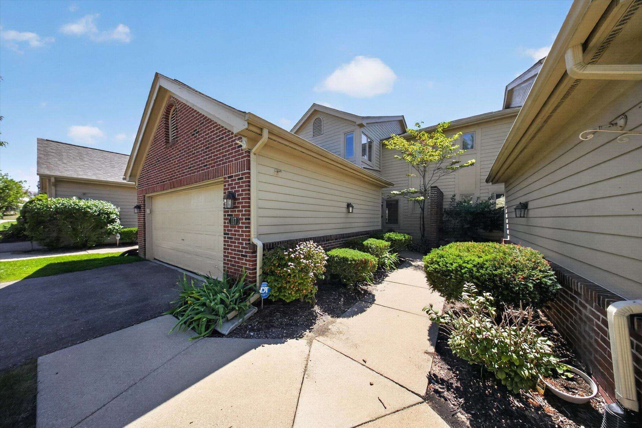 117 Ponds View Drive Property Photo 1