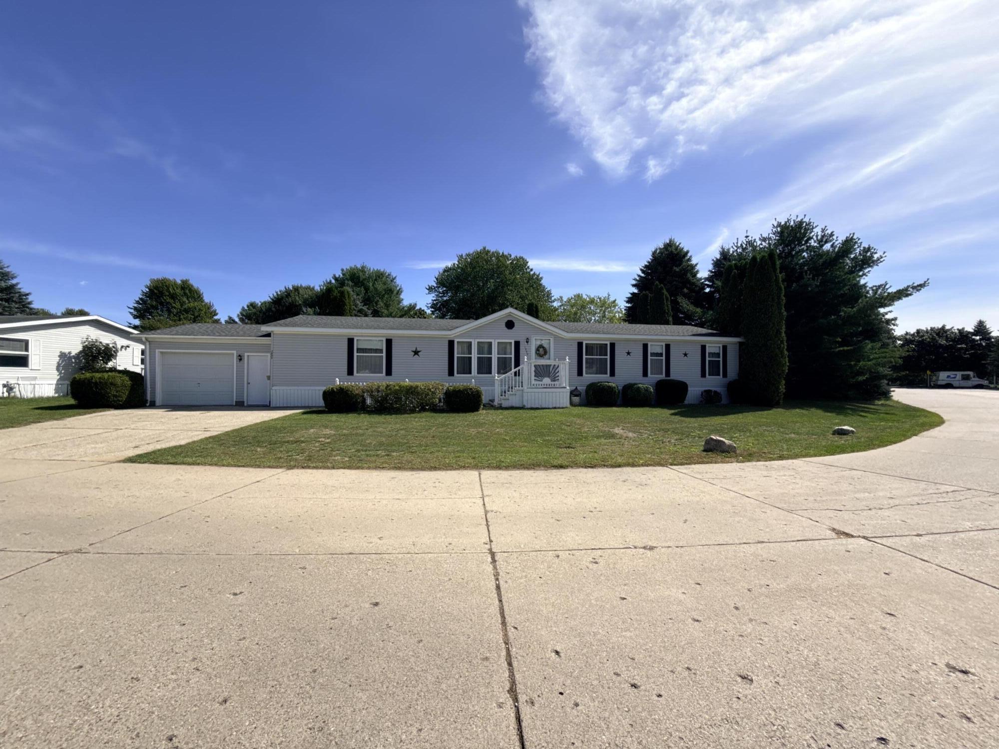 1990 Ironwood West Court Property Photo 1