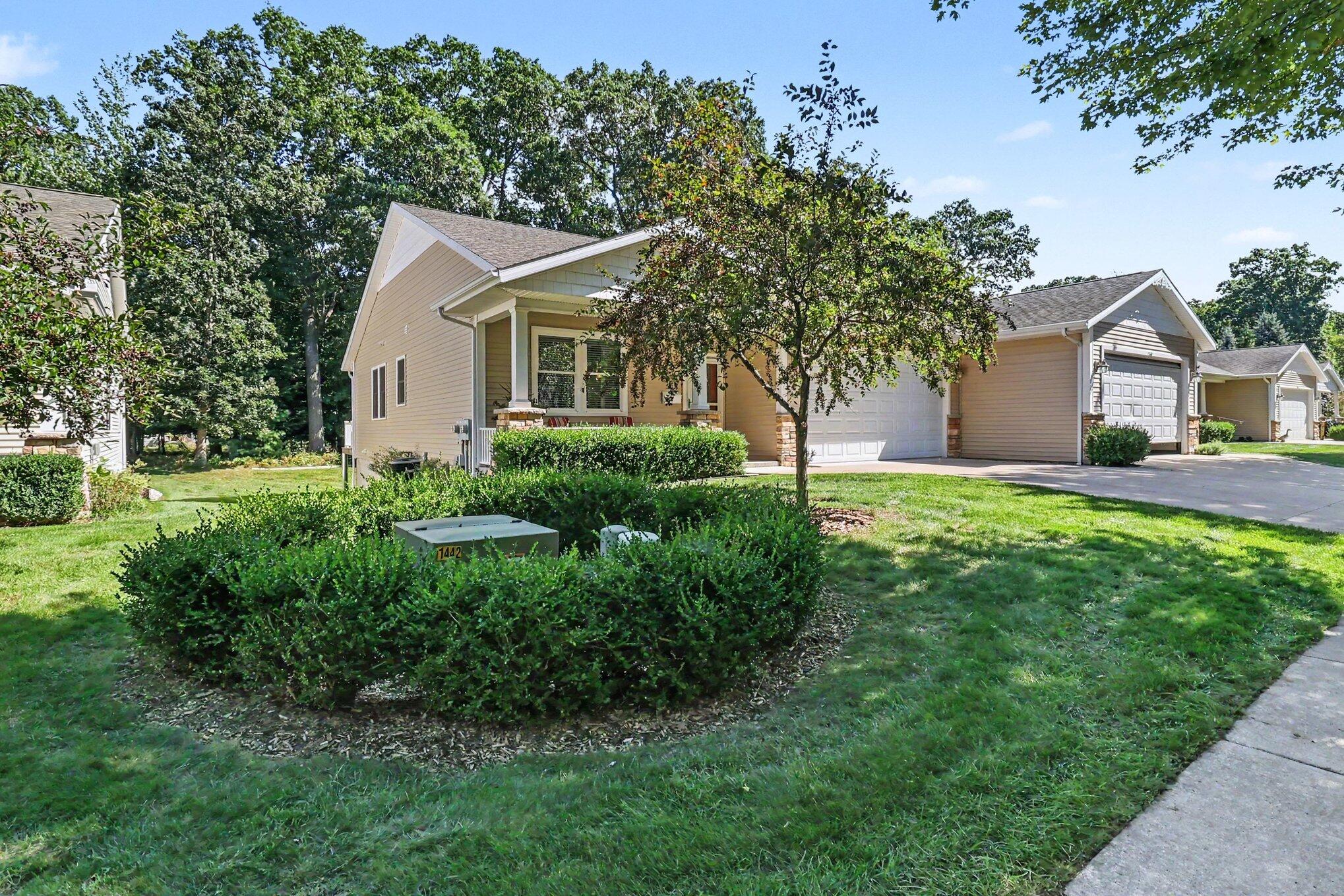 1264 Blue Heron Drive 12 Property Photo 1