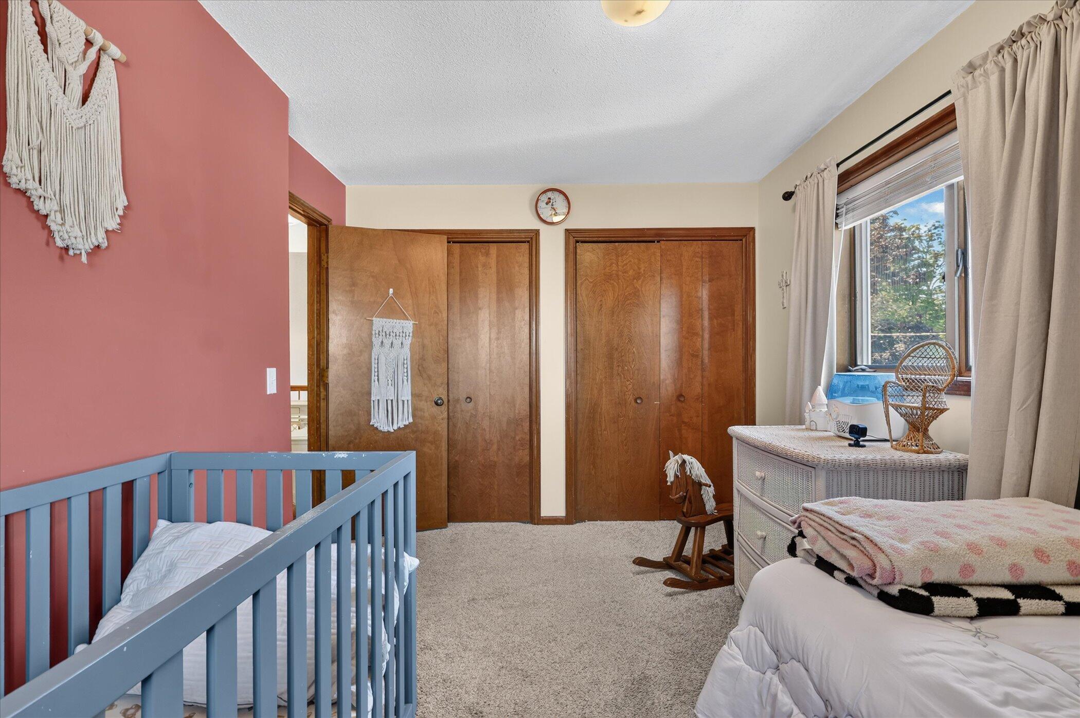 283 E Pine Street Ne Property Photo 31