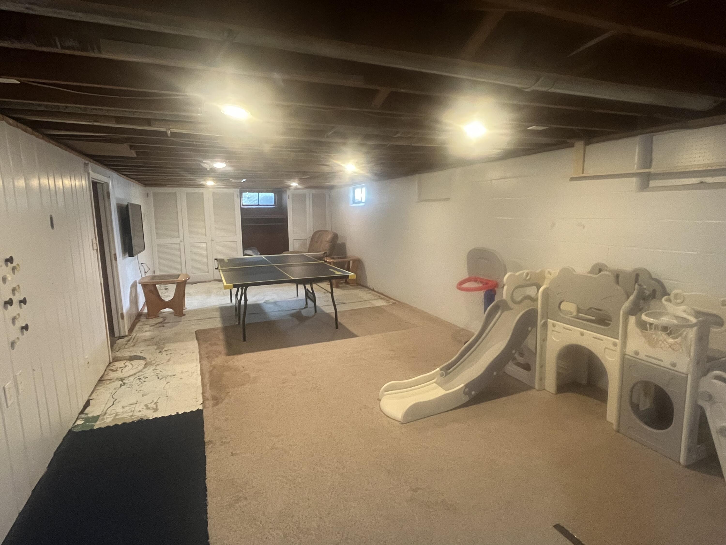831 S Alexander Street Property Photo 27