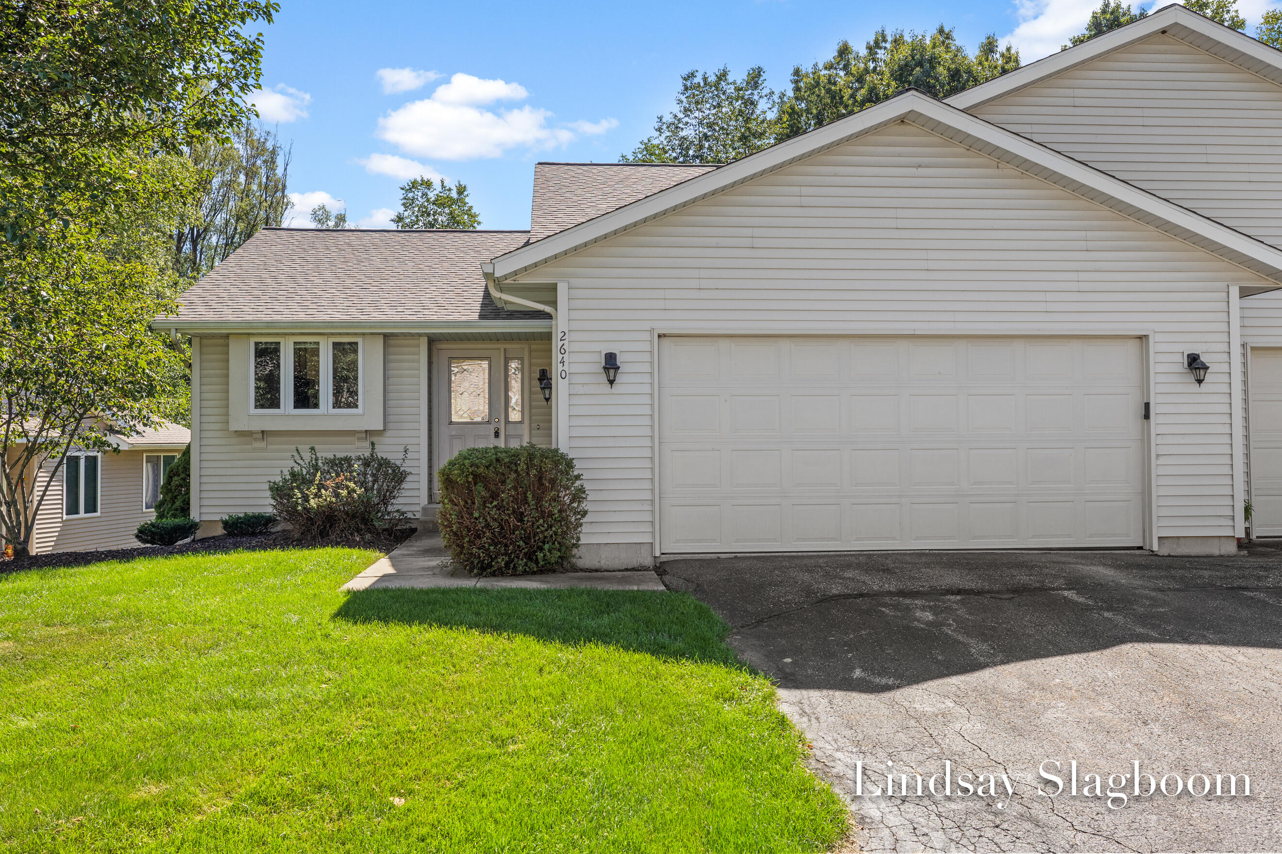2640 Rolling Ridge Lane Nw Property Photo 1