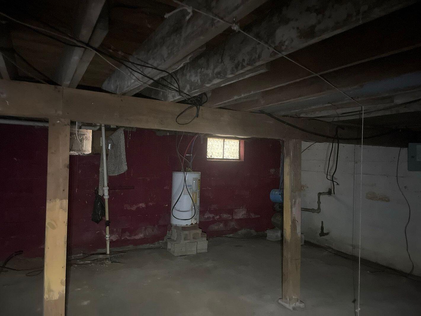343 E Dubois Property Photo 17