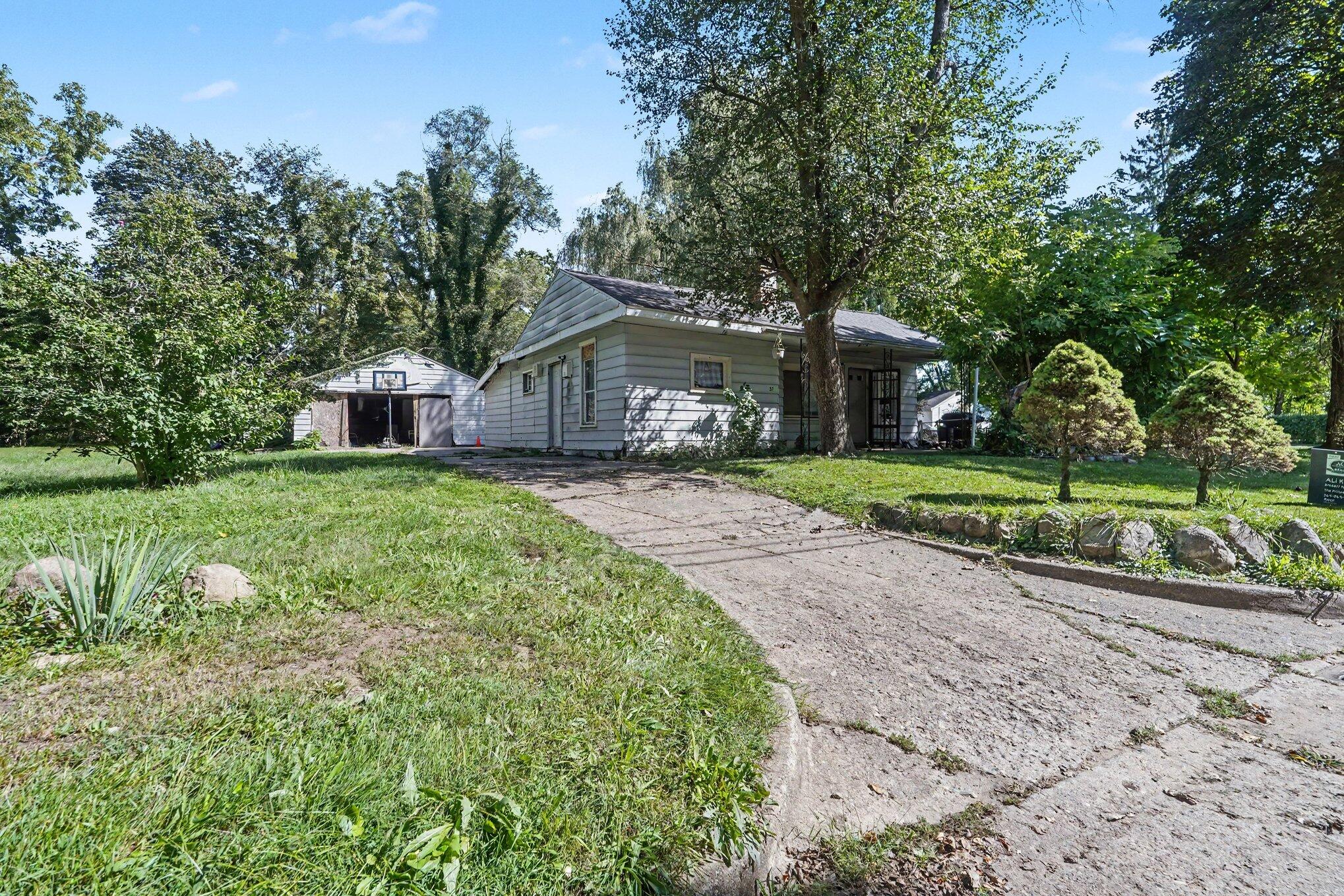 37 Logan Street Property Photo 1