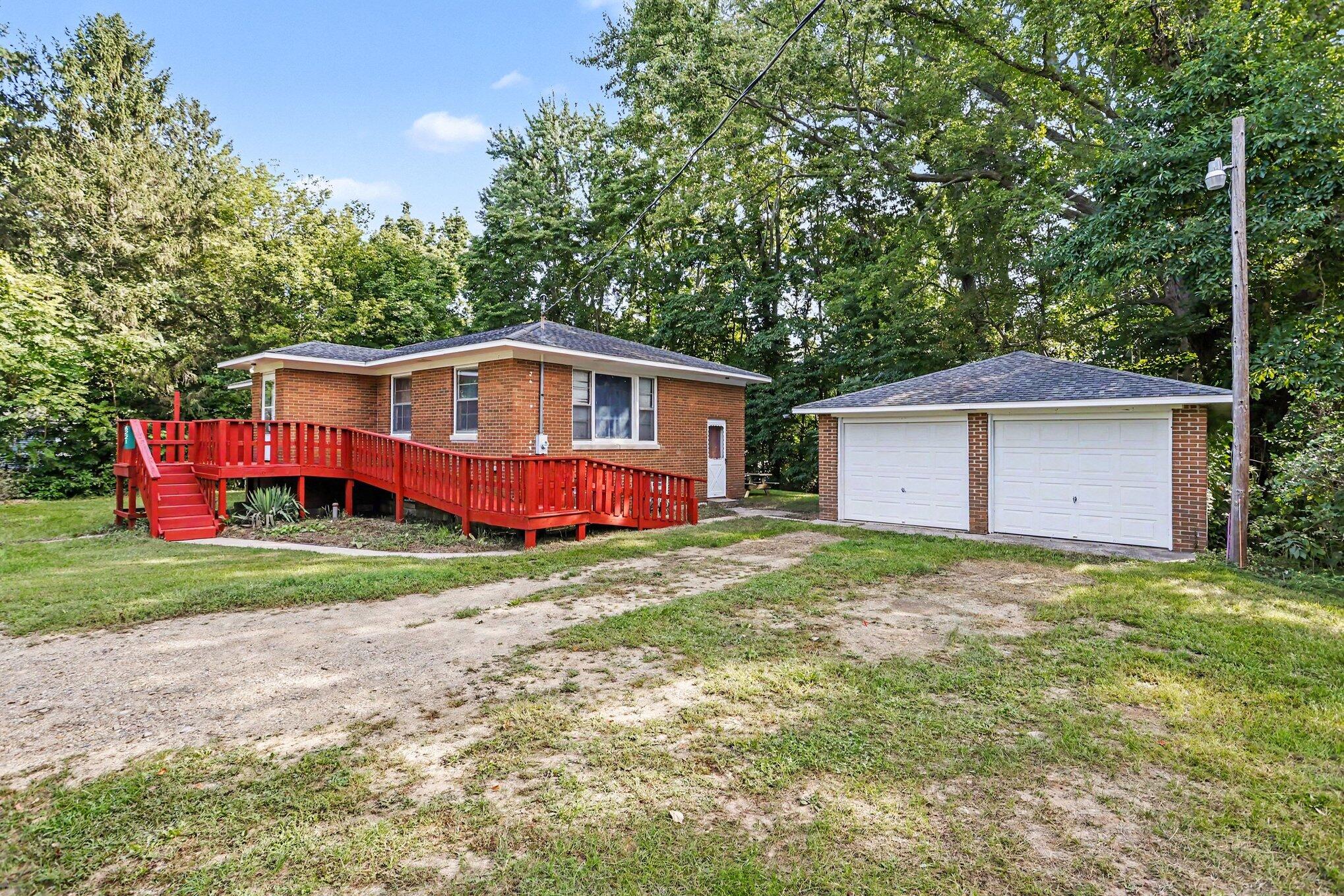 6221 Pierce Street Property Photo 1