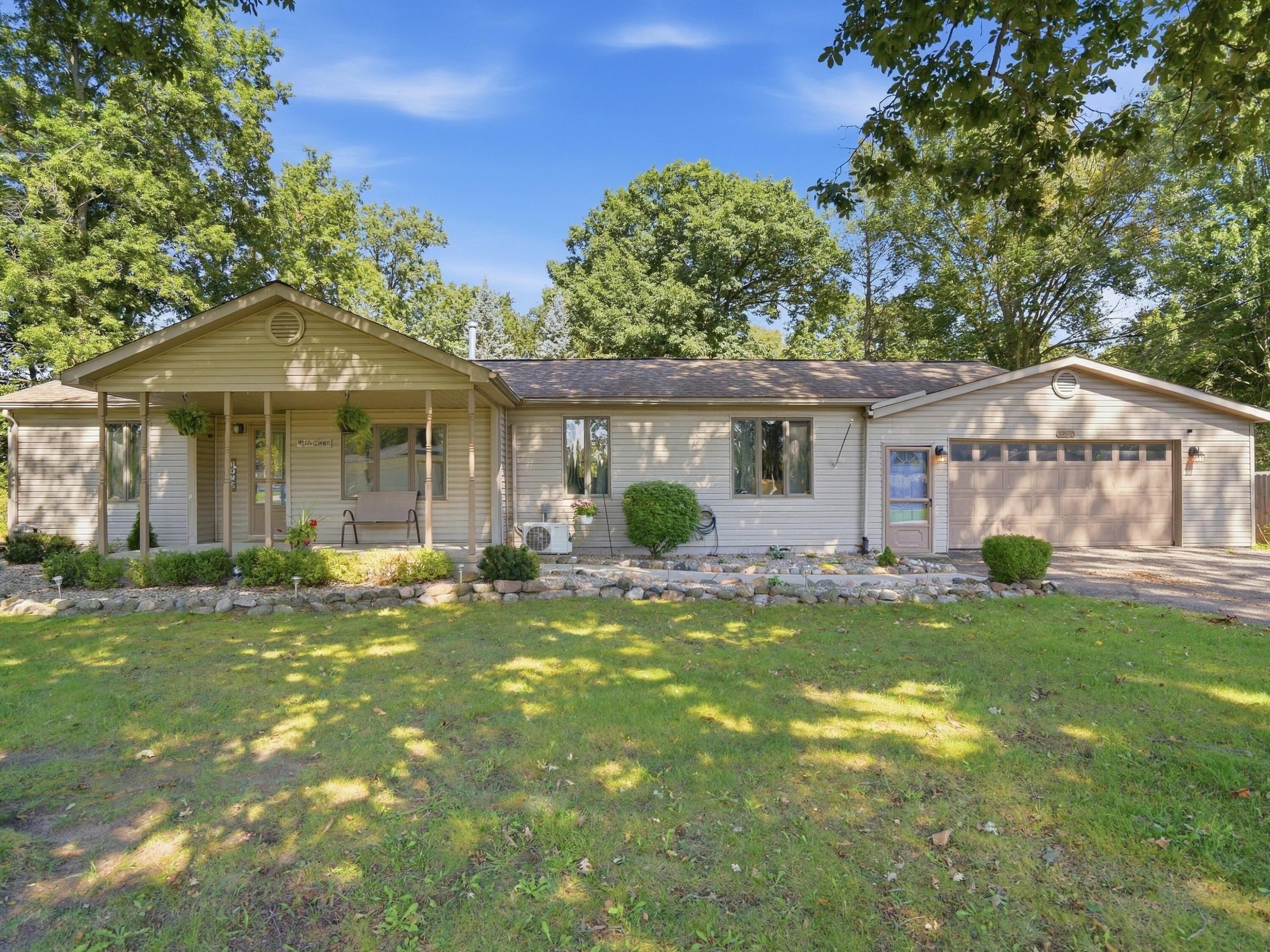33590 Clarita Street Property Photo 1