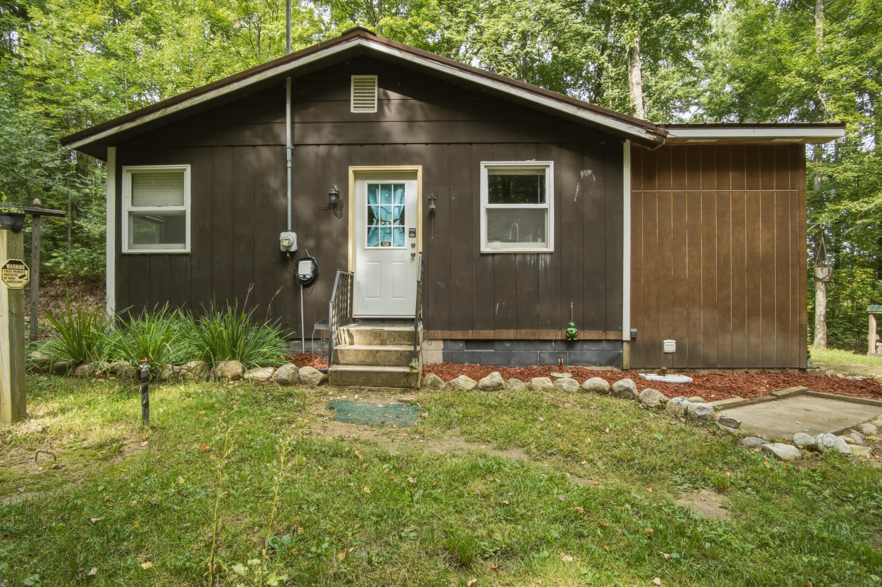 6504 E 12th Street Property Photo 1
