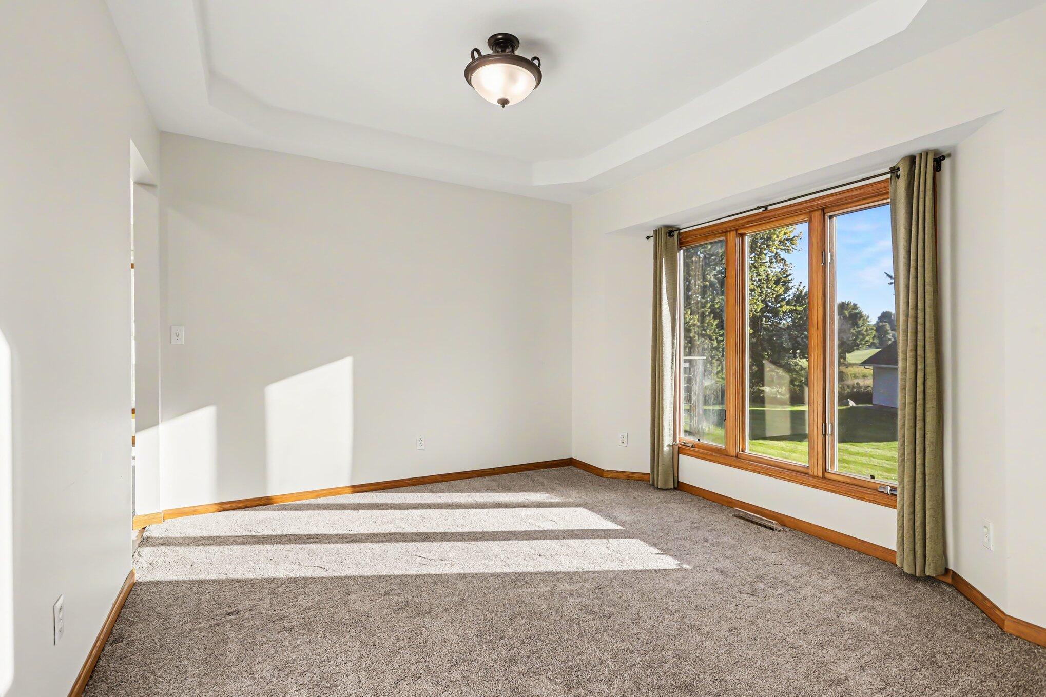 12 Hawksbury Point Property Photo 20