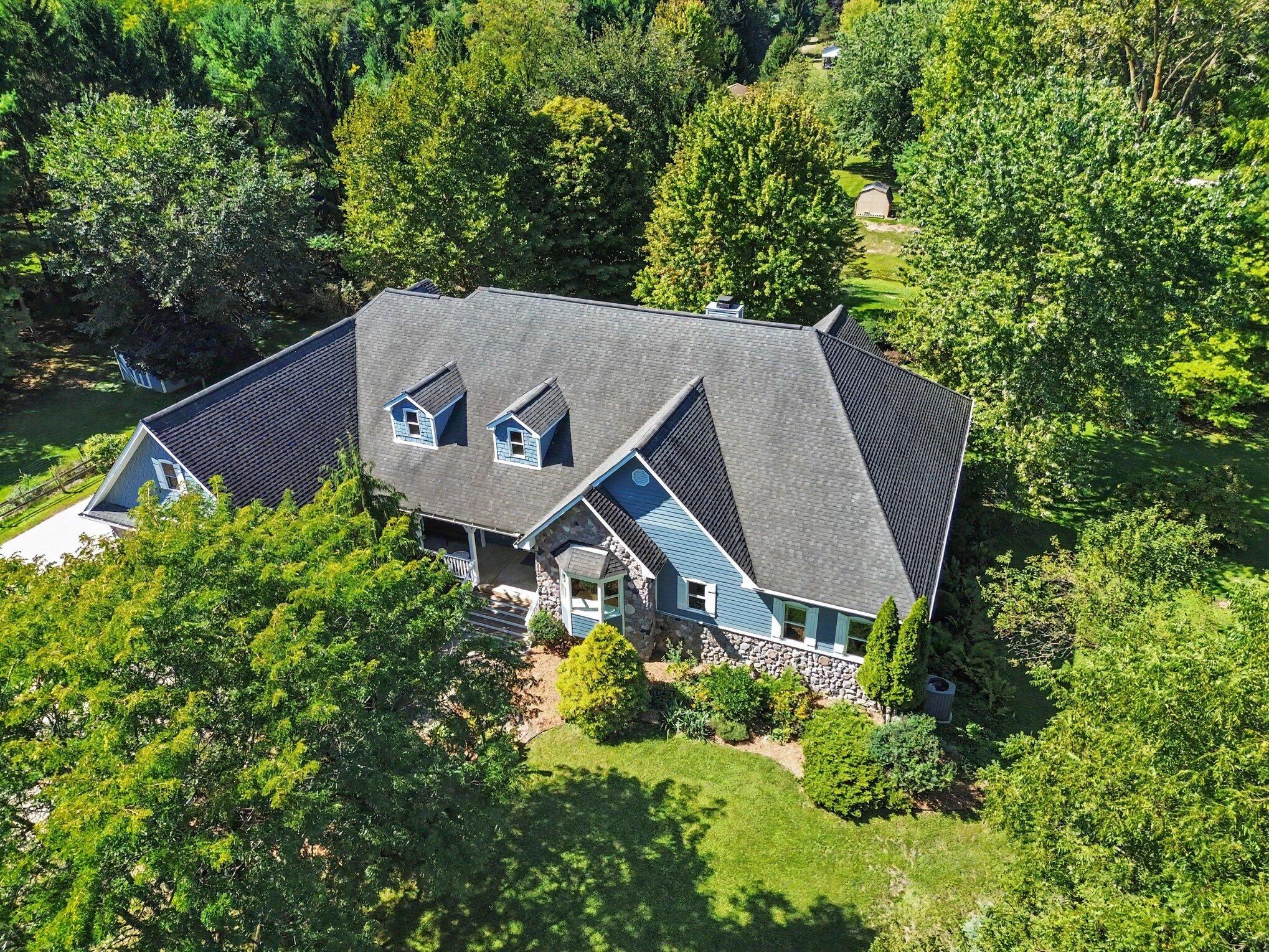 7353 Jennings Road Property Photo 1