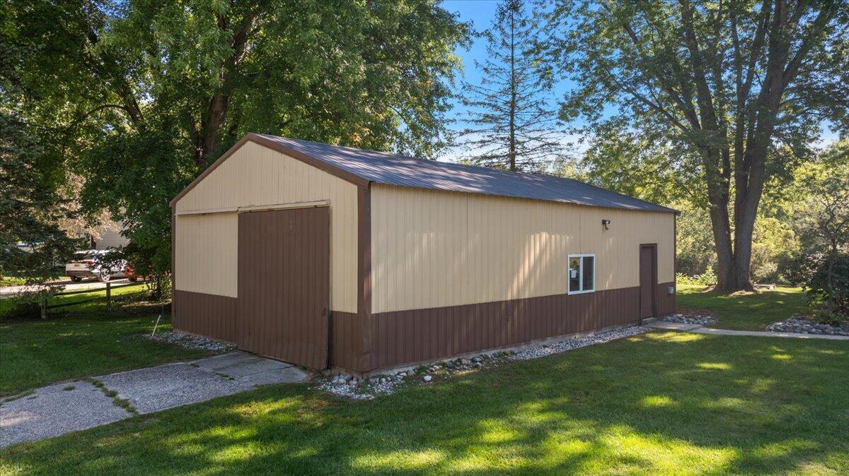 7842 Main Street Property Photo 34
