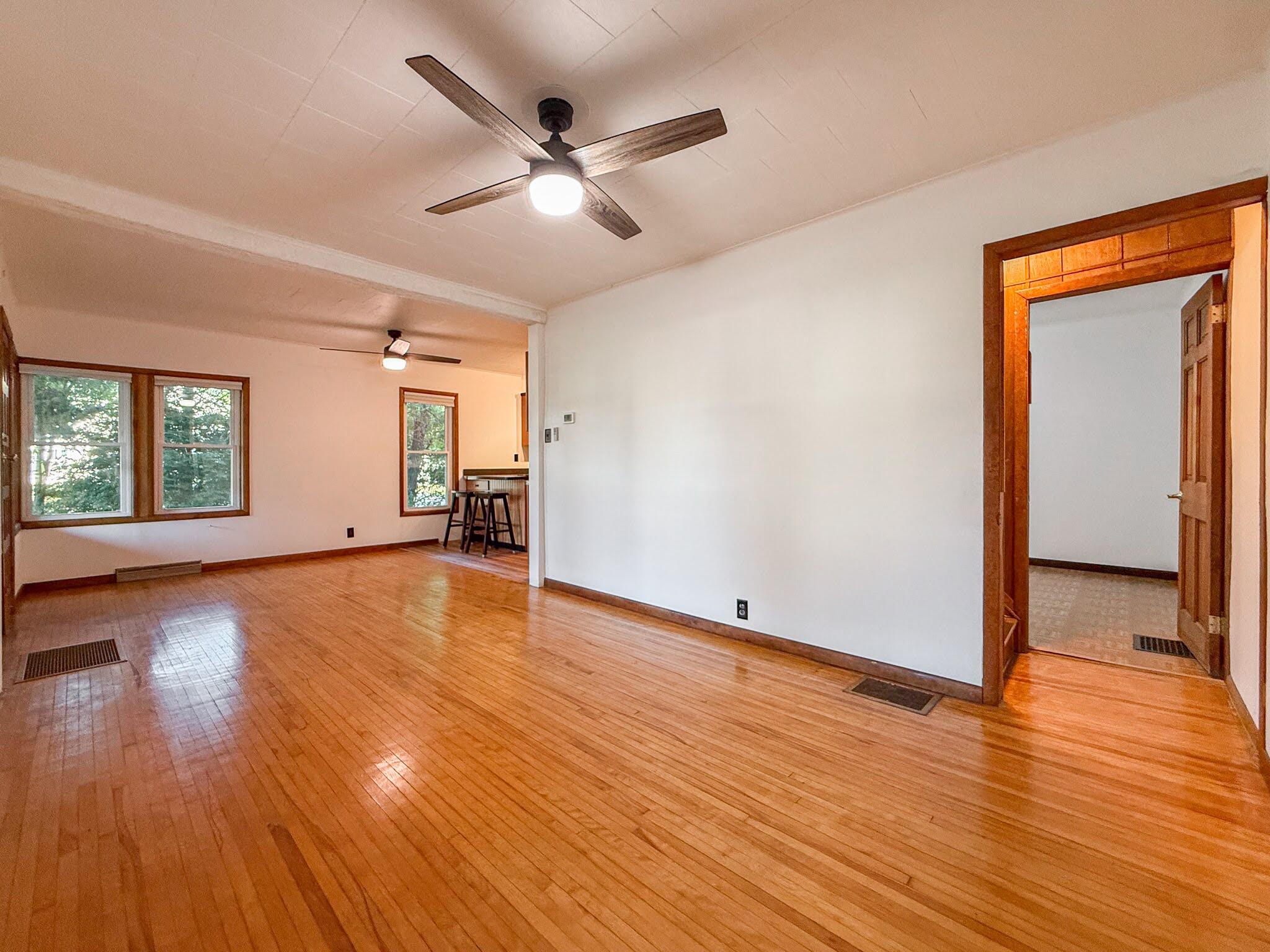 401 Sheldon Street Property Photo 15