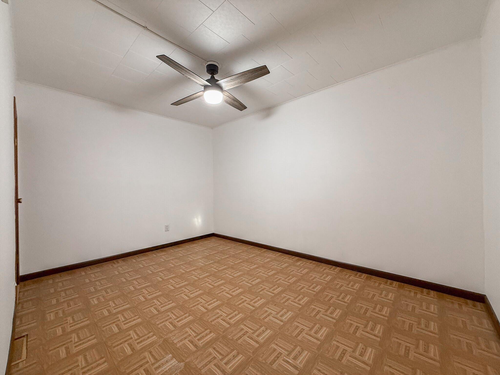 401 Sheldon Street Property Photo 18
