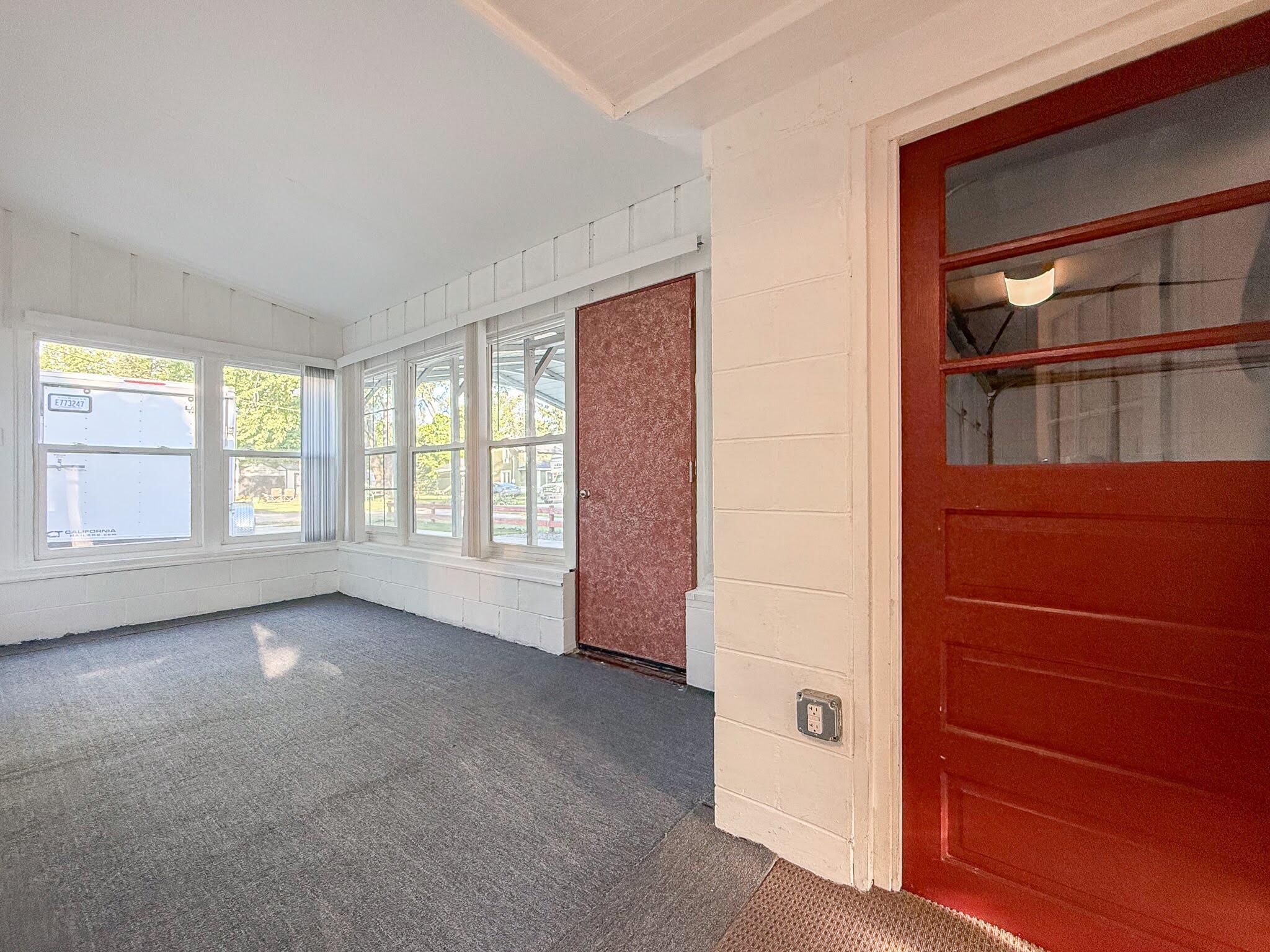 401 Sheldon Street Property Photo 30